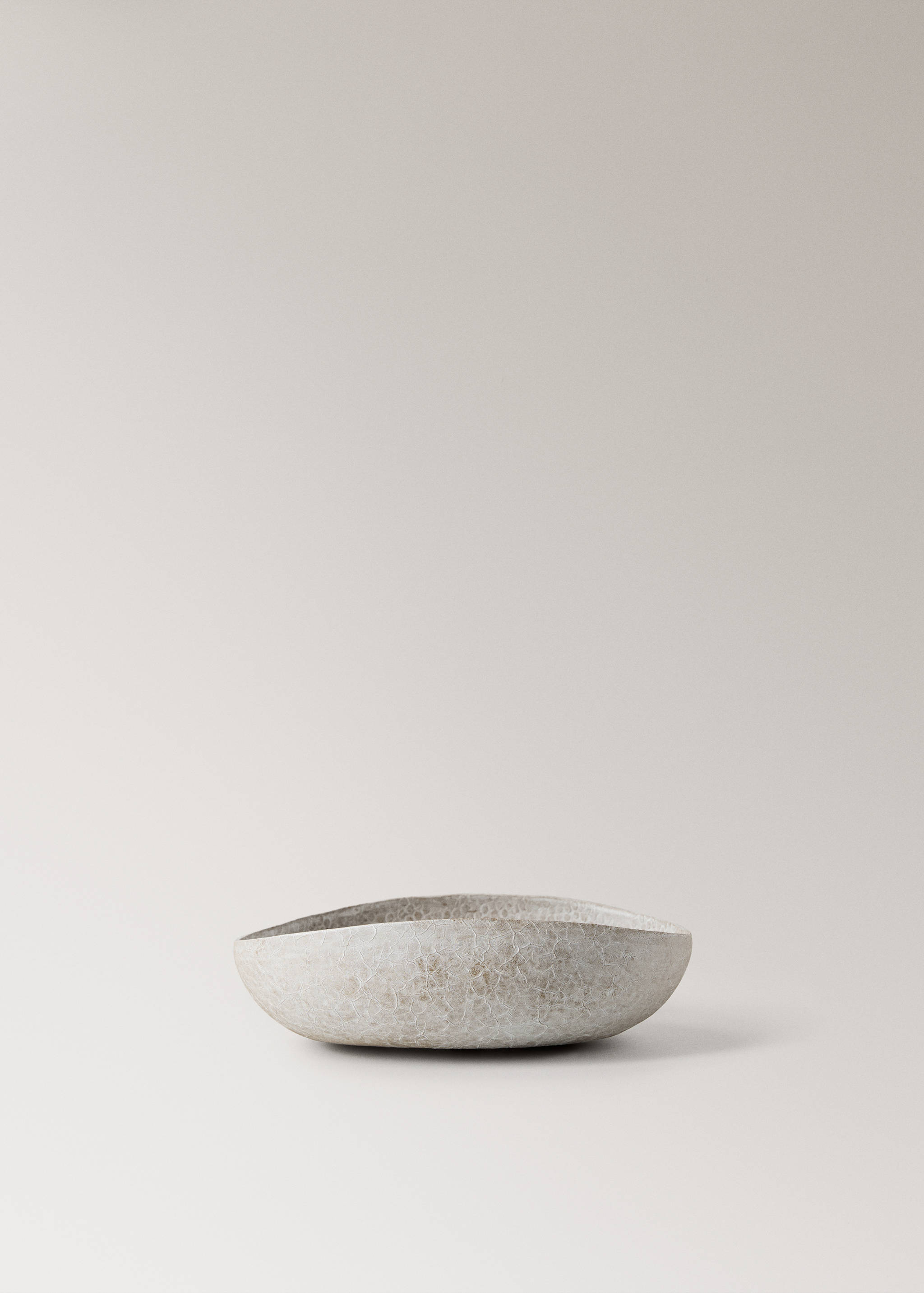 Kleine decoratieve metalen kom met textuur - Artikel zonder model