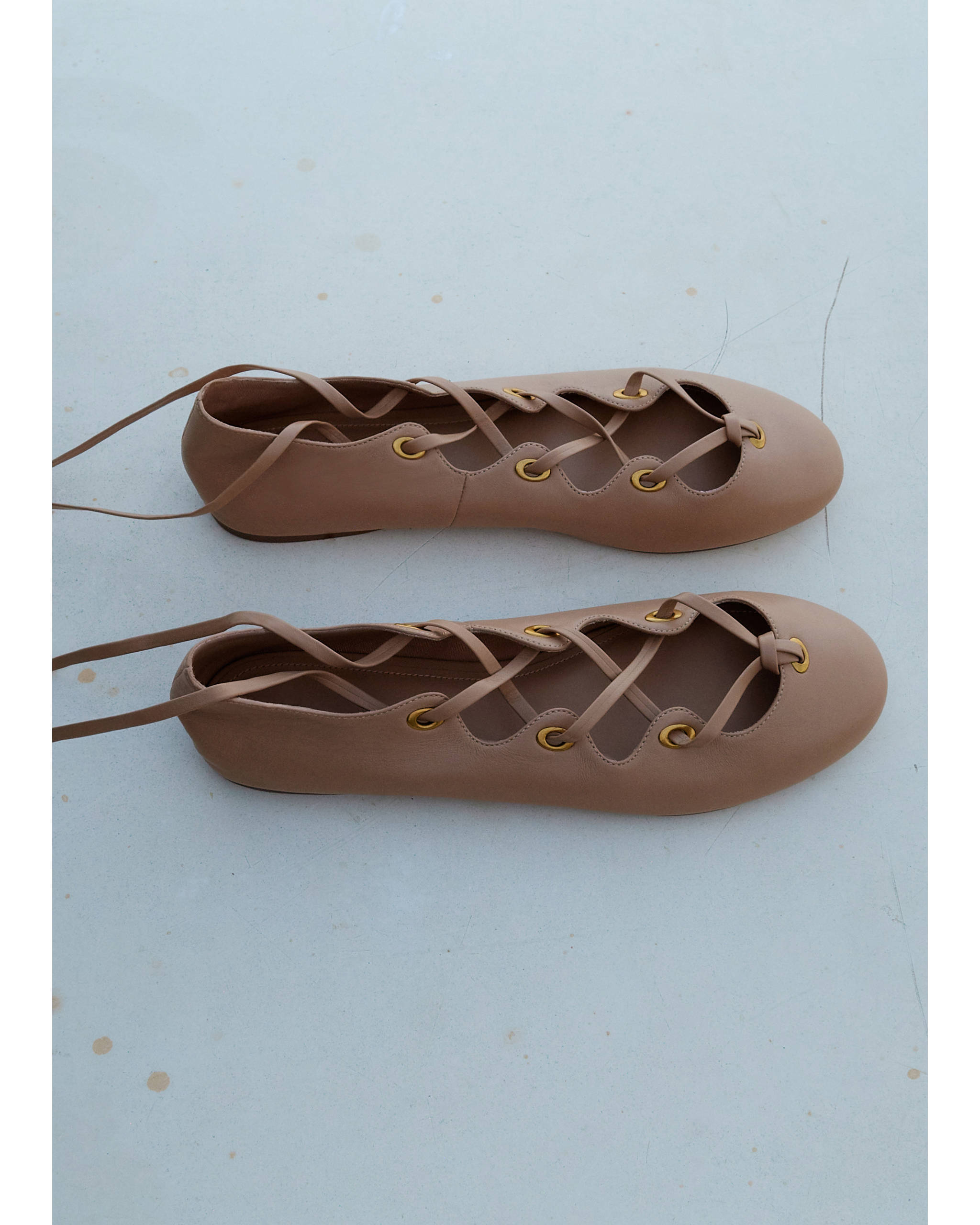 Ballerines cuir lanières croisées - Plan général