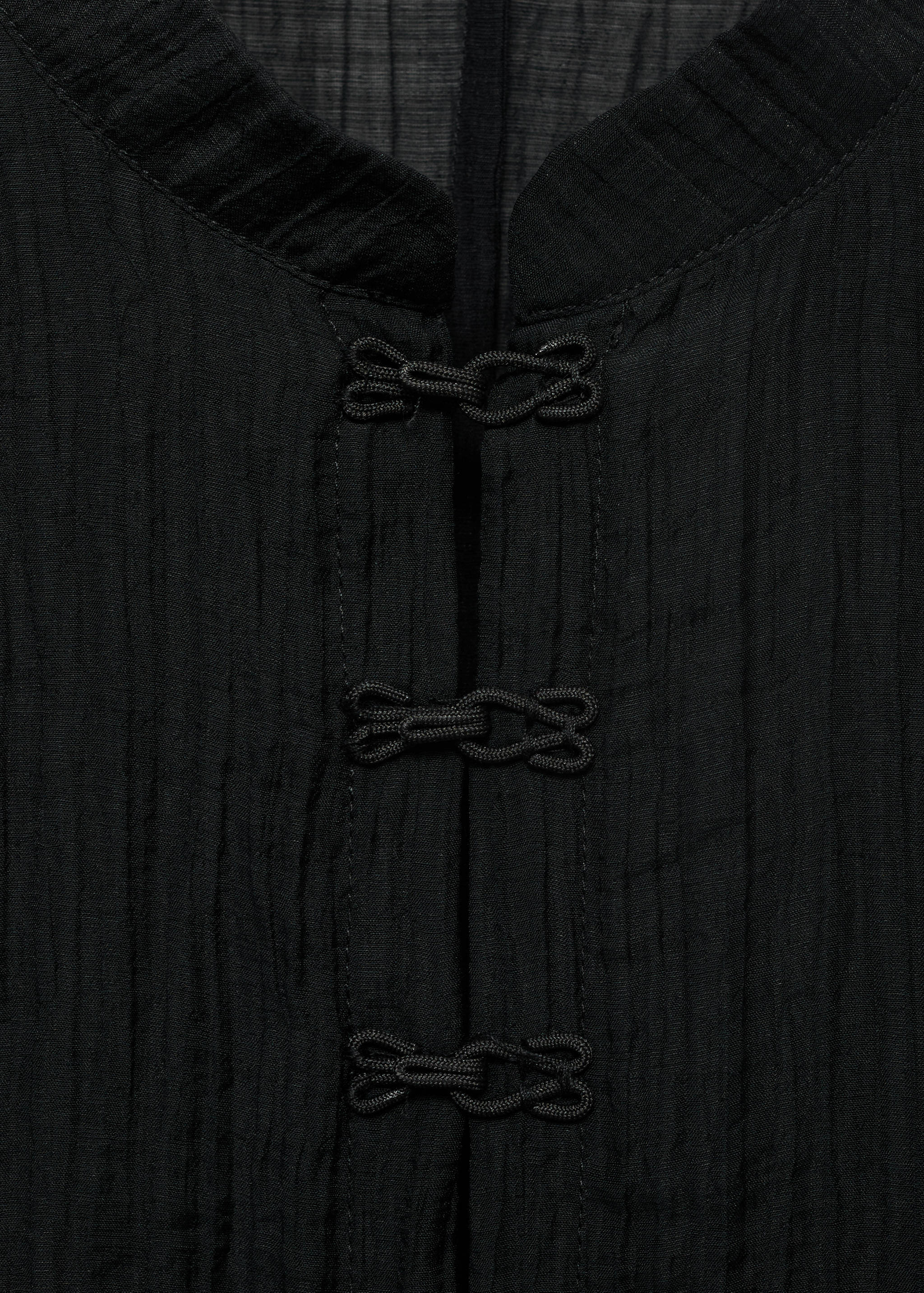 Lyocell blouse with toggles - Details of the article 8