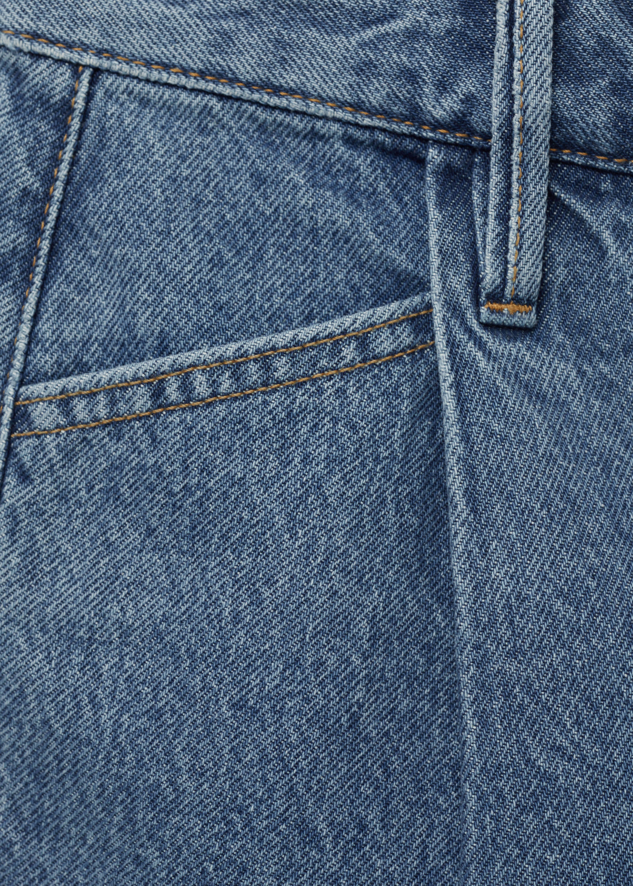 شورت دنيم منخفض بحواف مهترئة مع طيات - تفاصيل المنتج 0