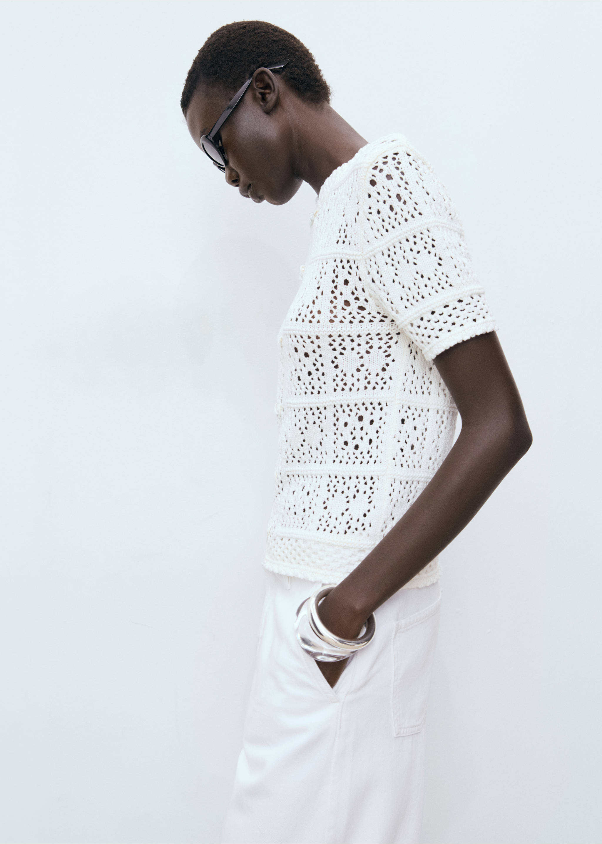 Cárdigan crochet manga corta - Plano medio, Blanco. Ref: 17032904-00.