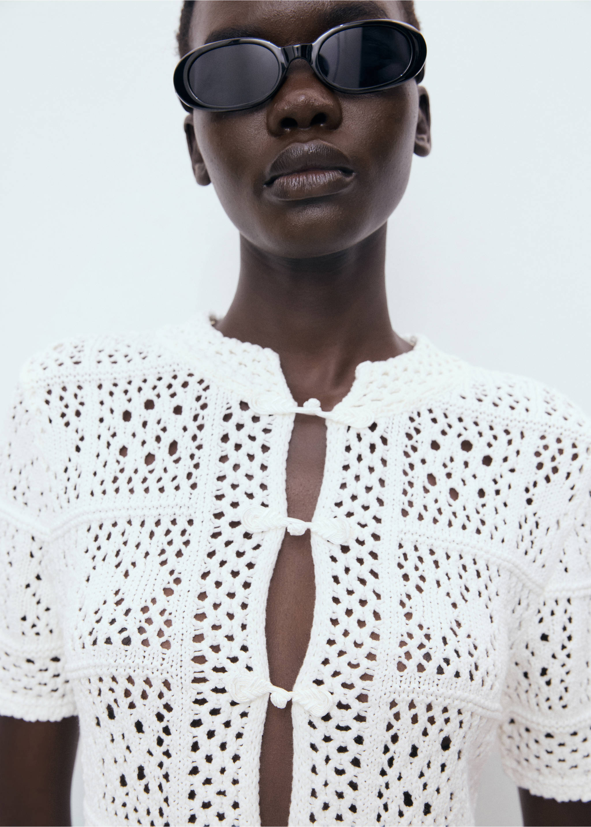 Cárdigan crochet manga corta - Detalle del artículo 1, Blanco. Ref: 17032904-00.