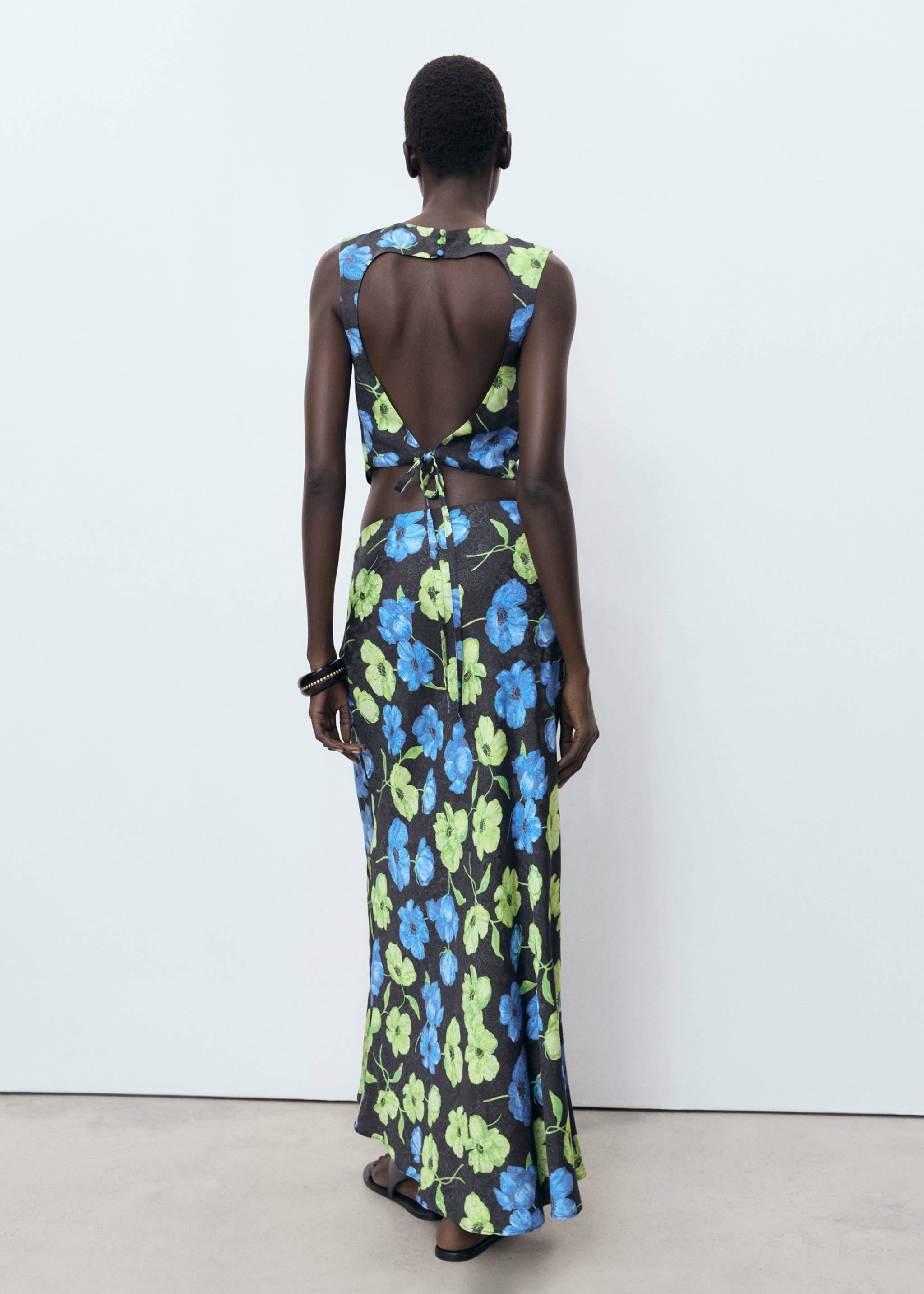 Floral-print long skirt - Reverse of the article