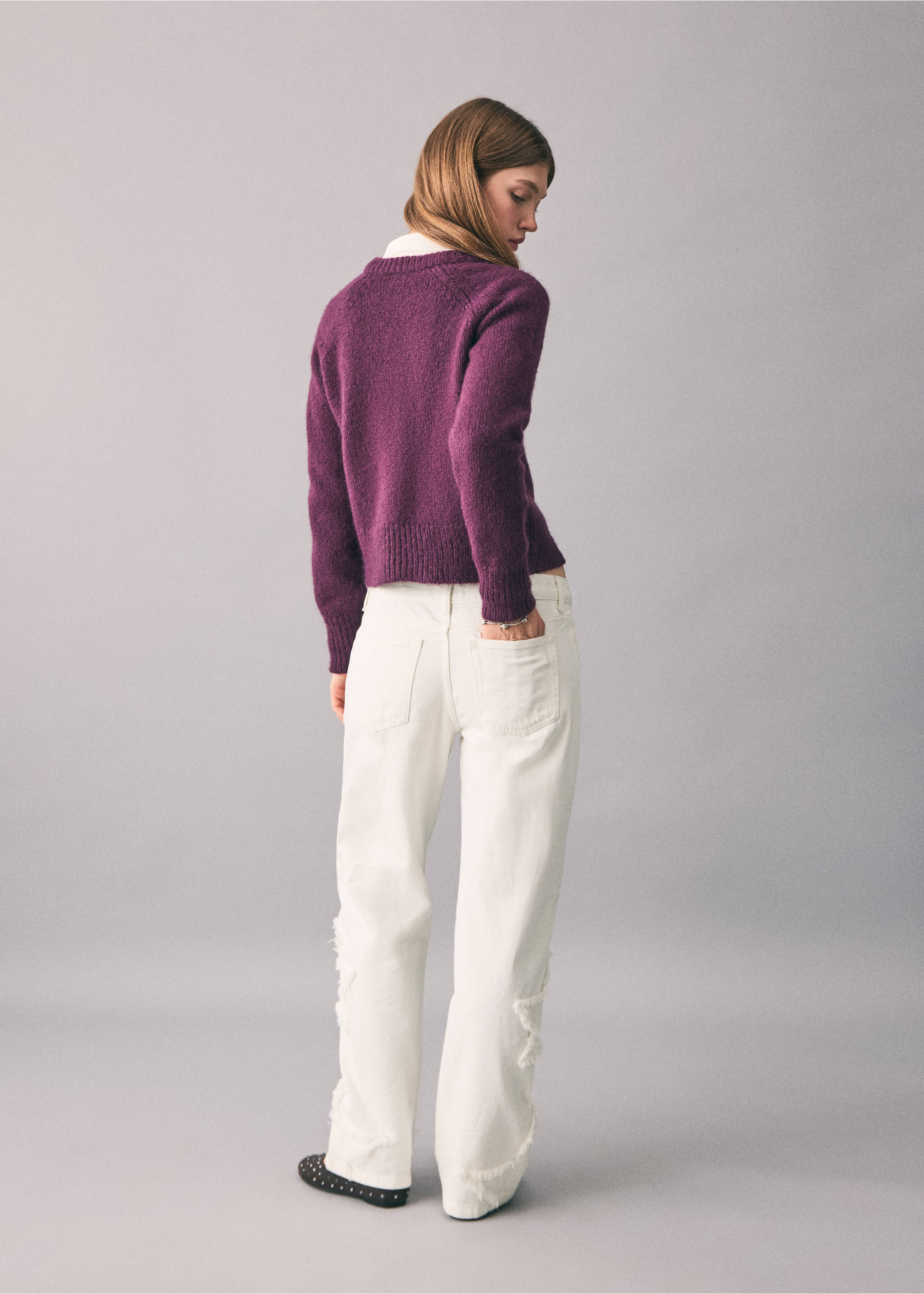 Straight-leg jeans with star embroidery - Reverse of the article, Off White. Ref: 17032913-00.