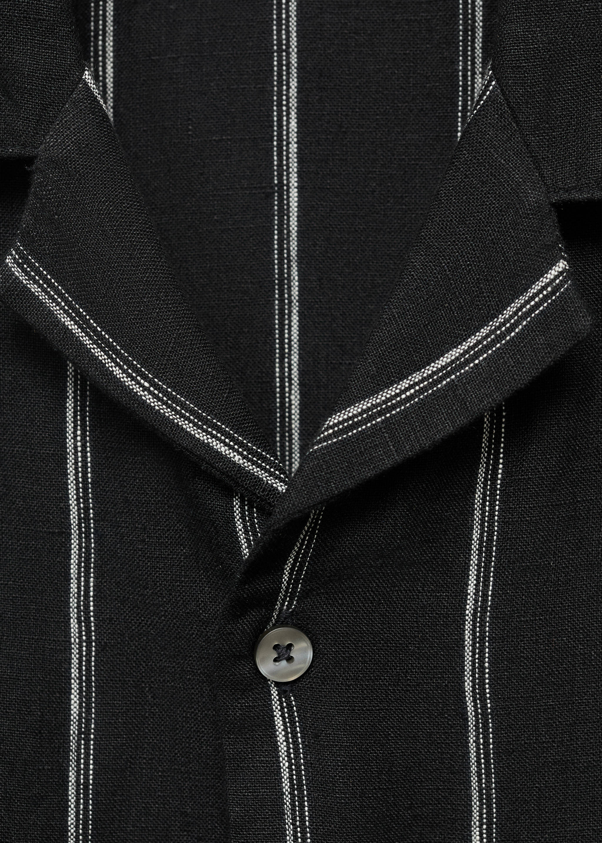 100% linen short-sleeve striped shirt - Details of the article 8