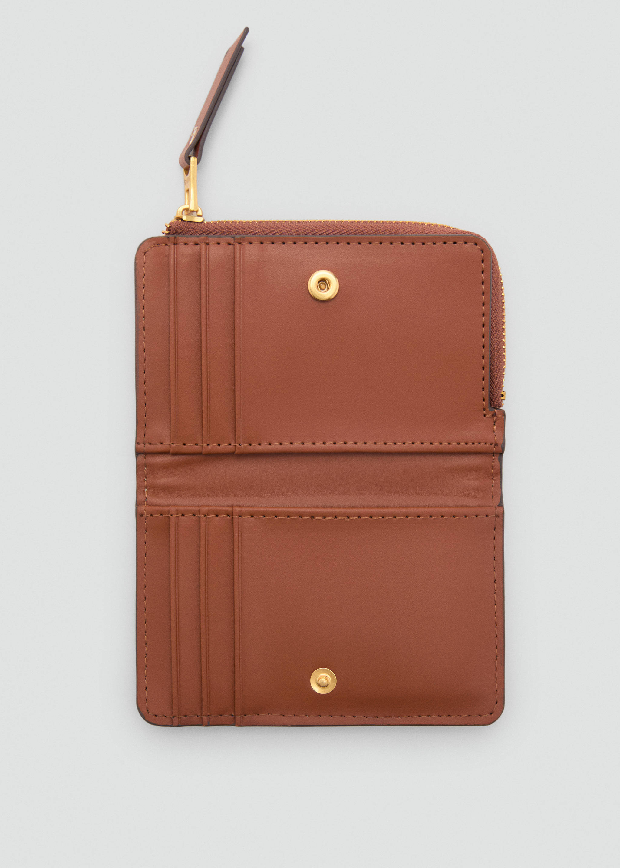 Canvas wallet with contrasting flap - Details of the article 1