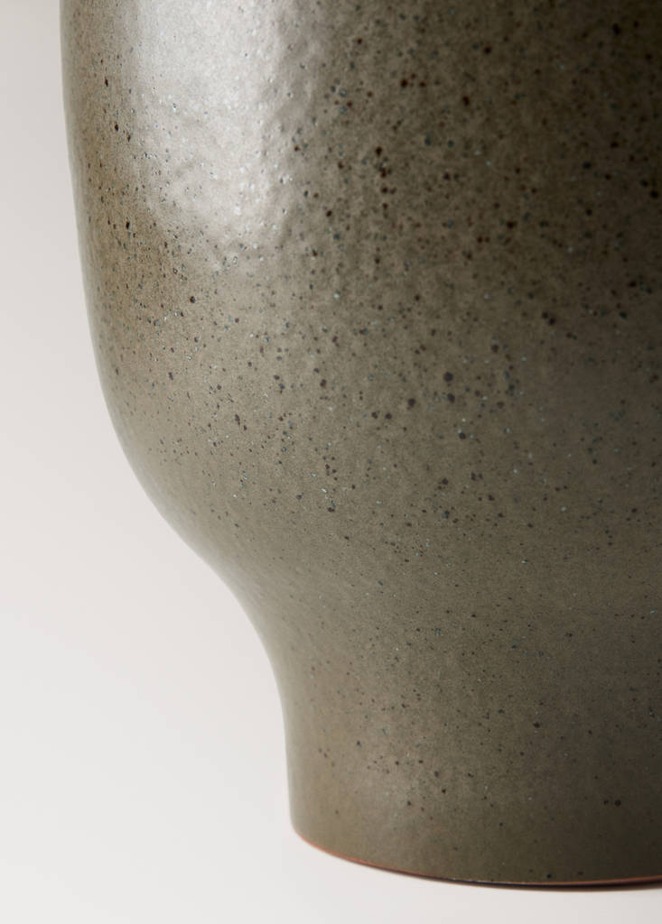 Large terracotta planter — Olive Green