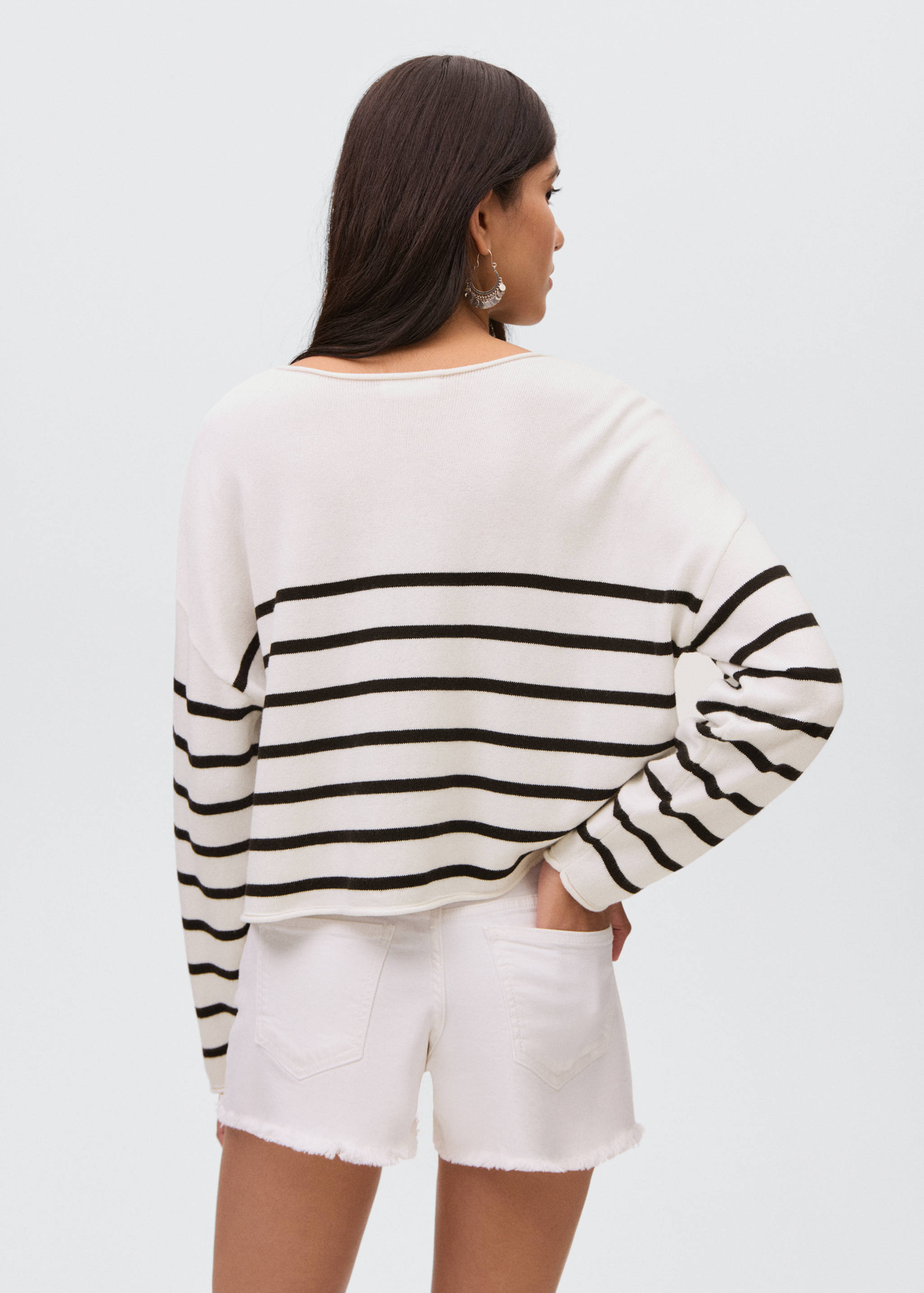 Knit striped sweater - Reverse of the article