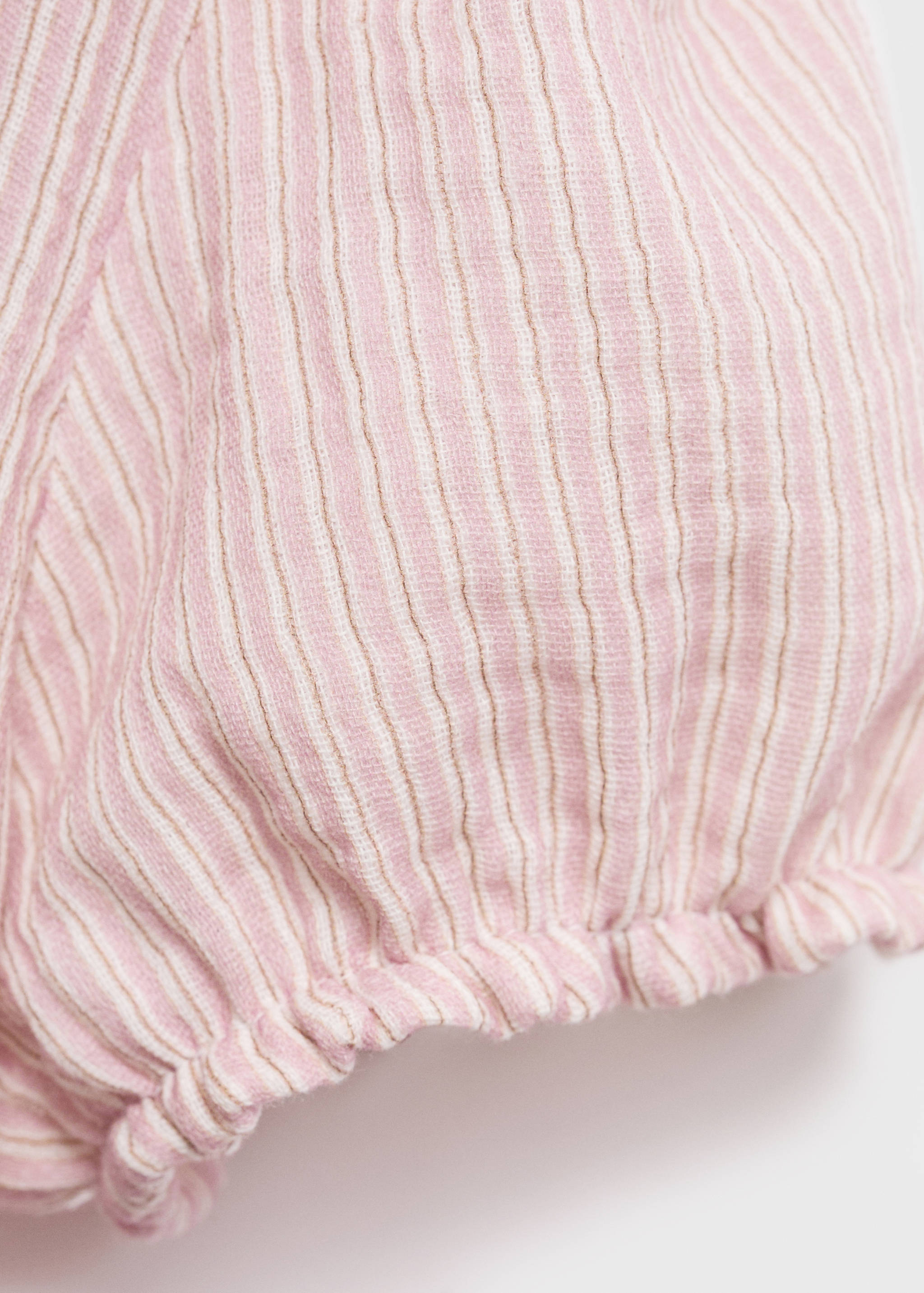 Striped blouse with Peter Pan collar - Details of the article 8