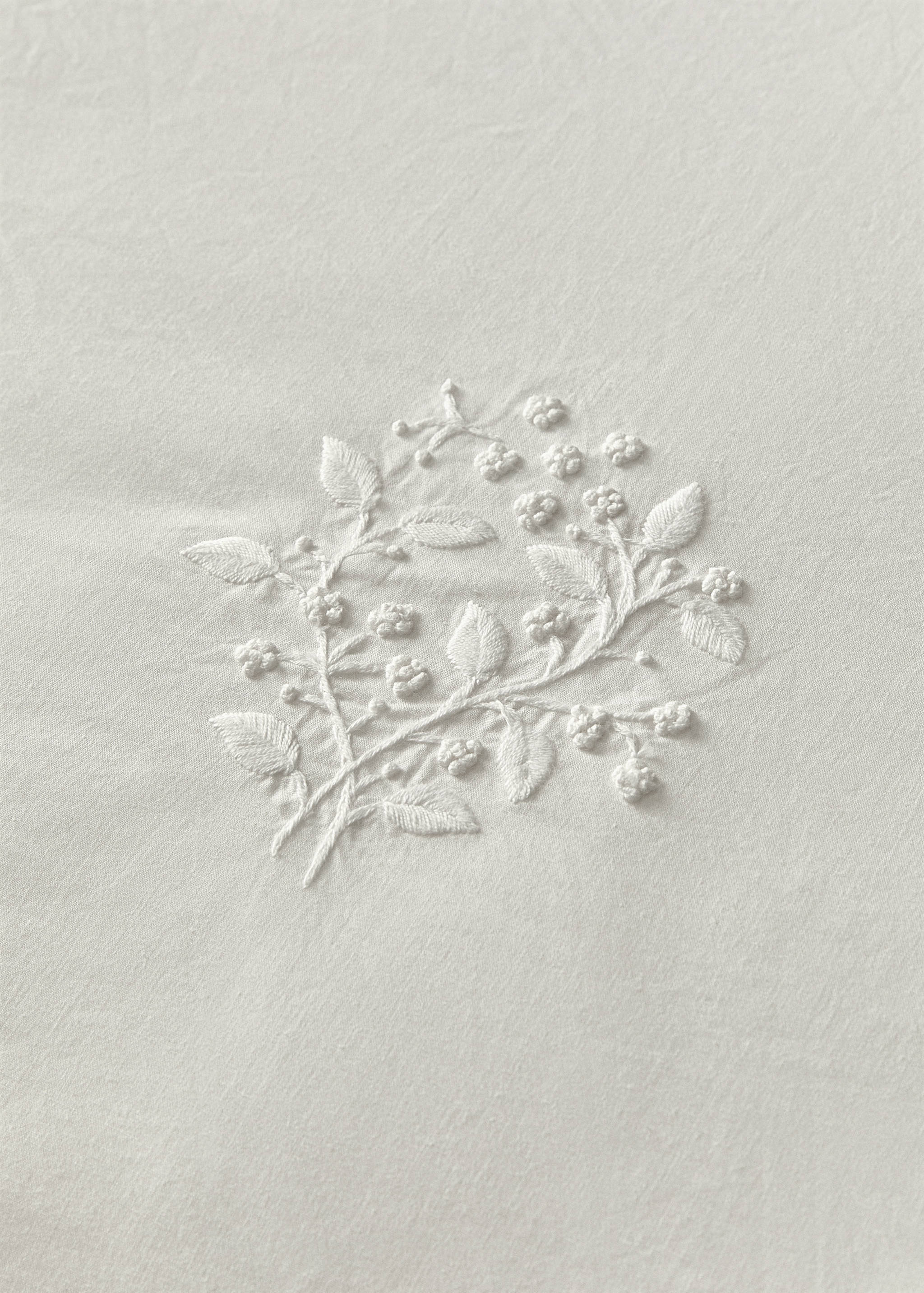 Påslakan i bomullspercale med blombroderi för 135/140 cm säng - Detaljer om artikeln 8