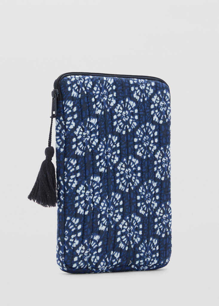 Mango Printed Laptop Case In Blue