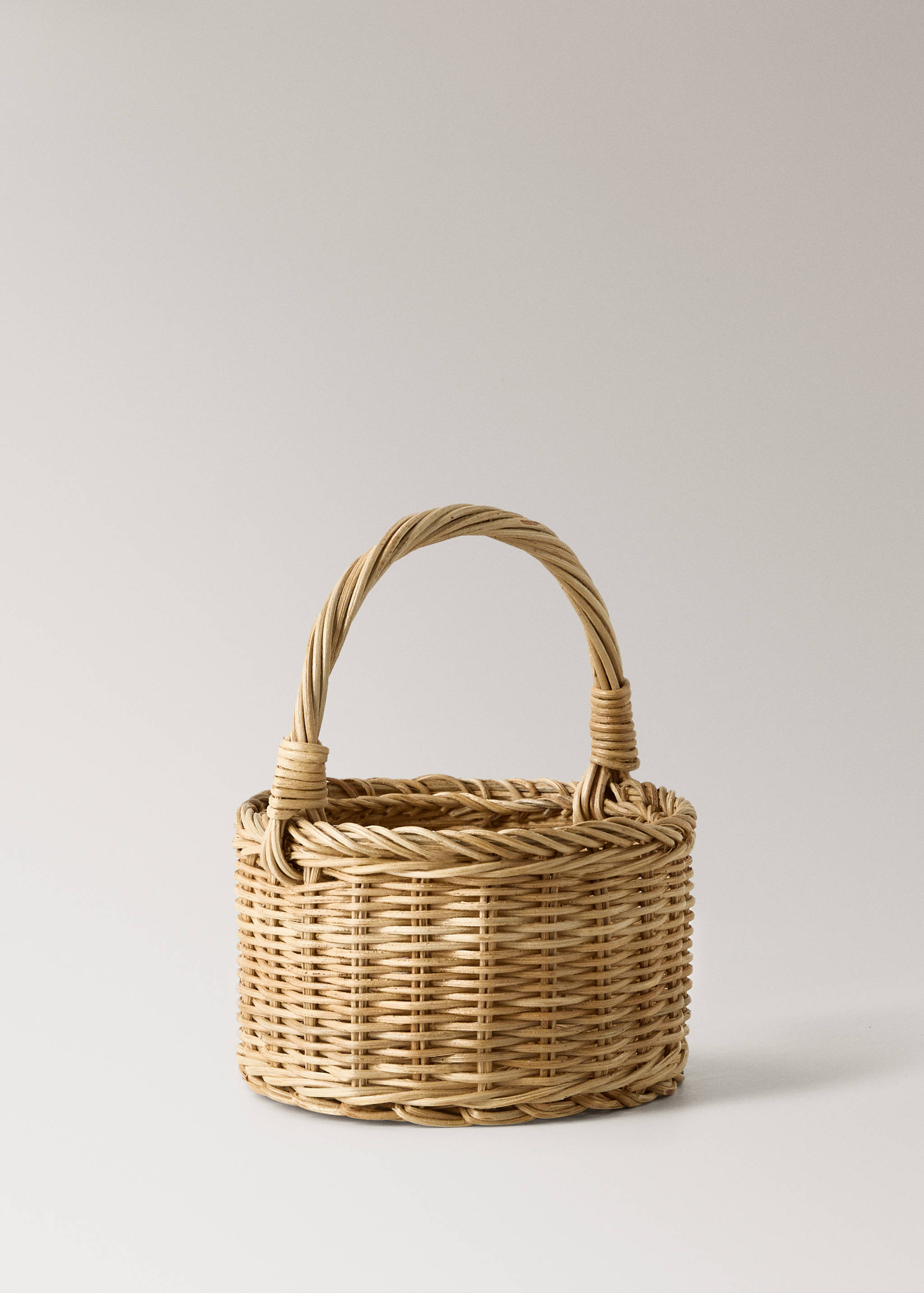 Medium rattan basket with handles - Details of the article 1
