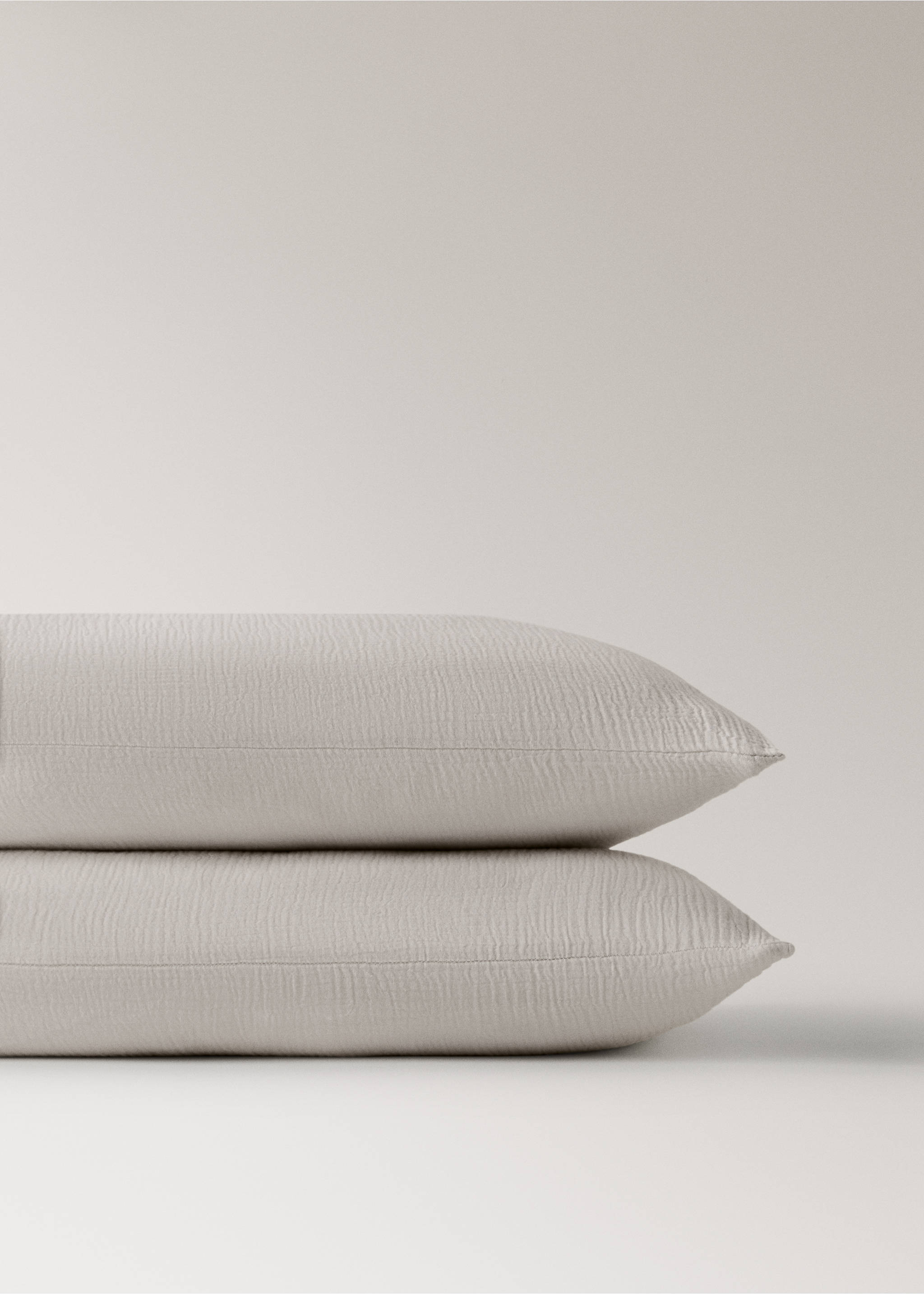 Deux taies d'oreiller gaze coton 50x75 cm - Détail de l'article 1, Gris. Ref: 17033823-00.