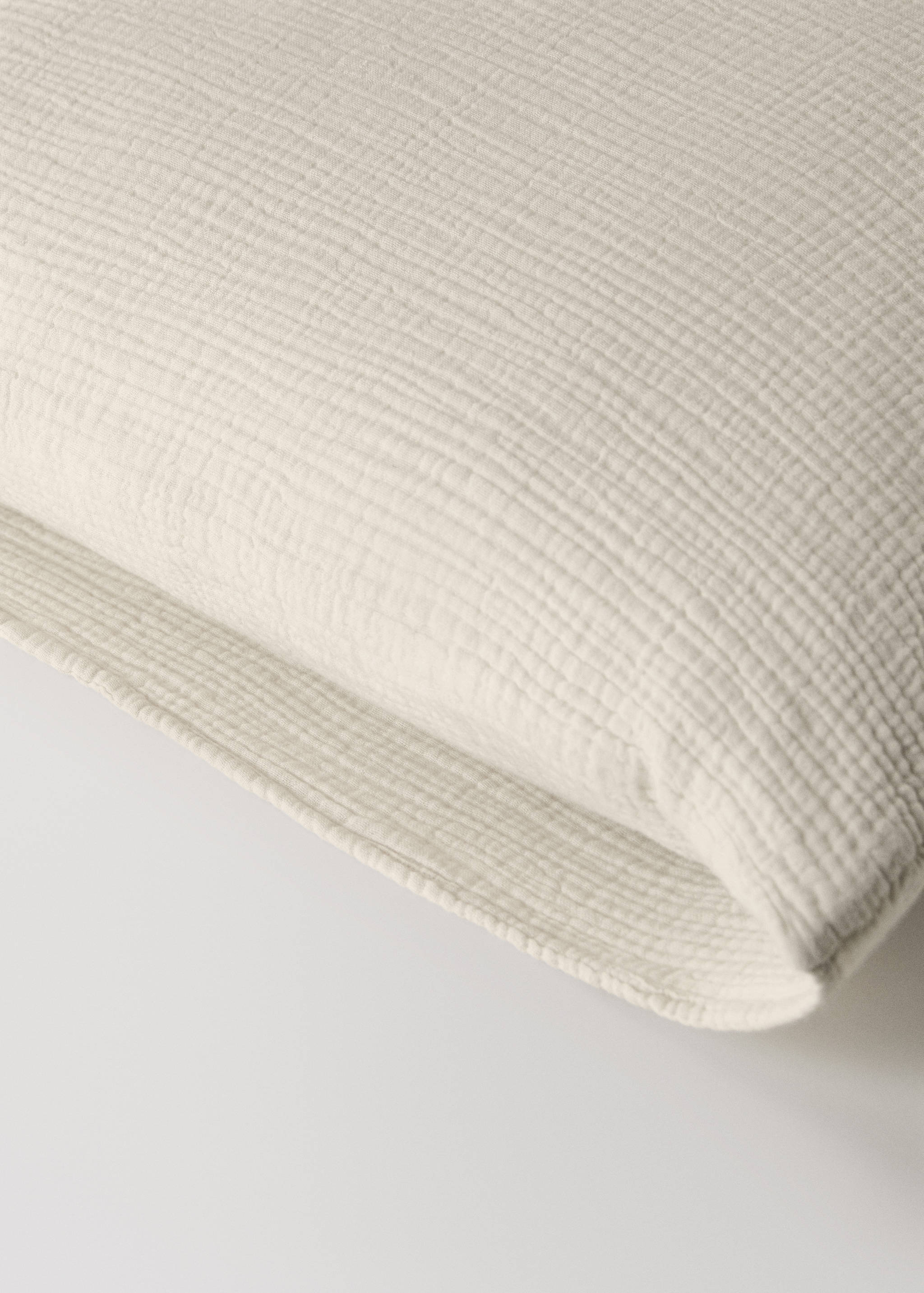 Two cotton chiffon pillowcases 60x60 cm - Details of the article 2