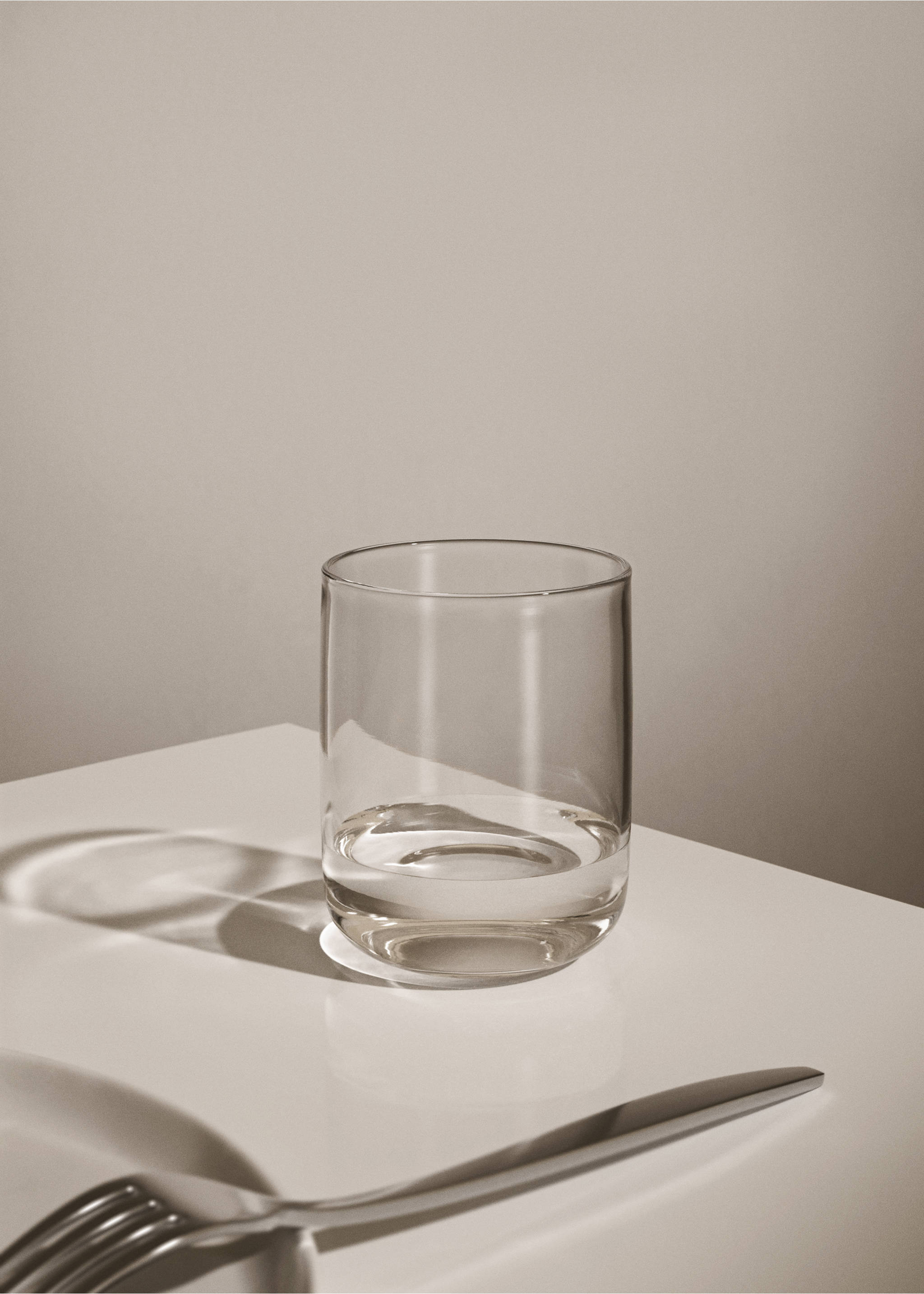 Clear glass vase - General plane, Off White. Ref: 17033828-00.