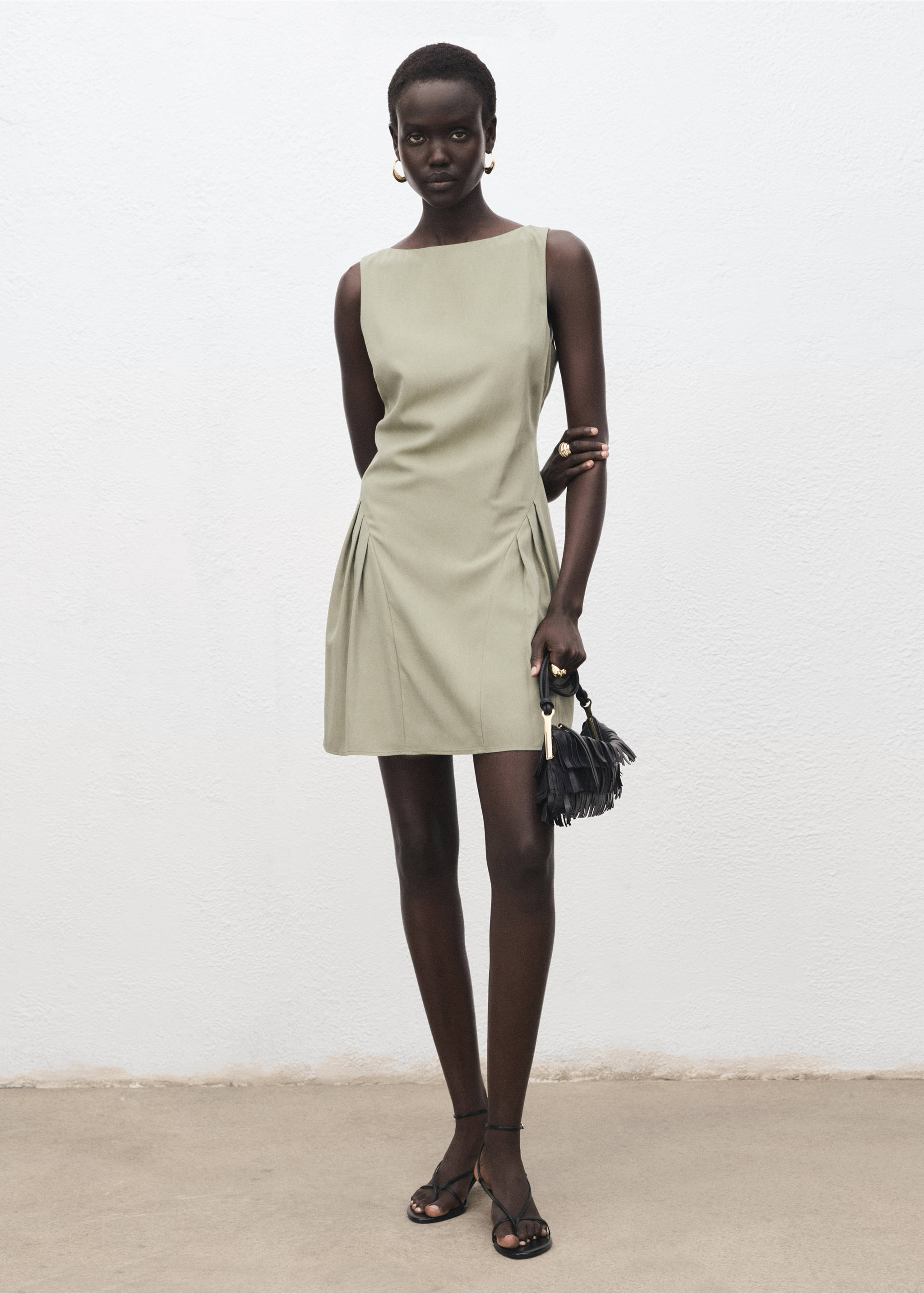 Платье с вырезом лодочка со складками - Общий план, Хаки. Ref: 17034083-00.