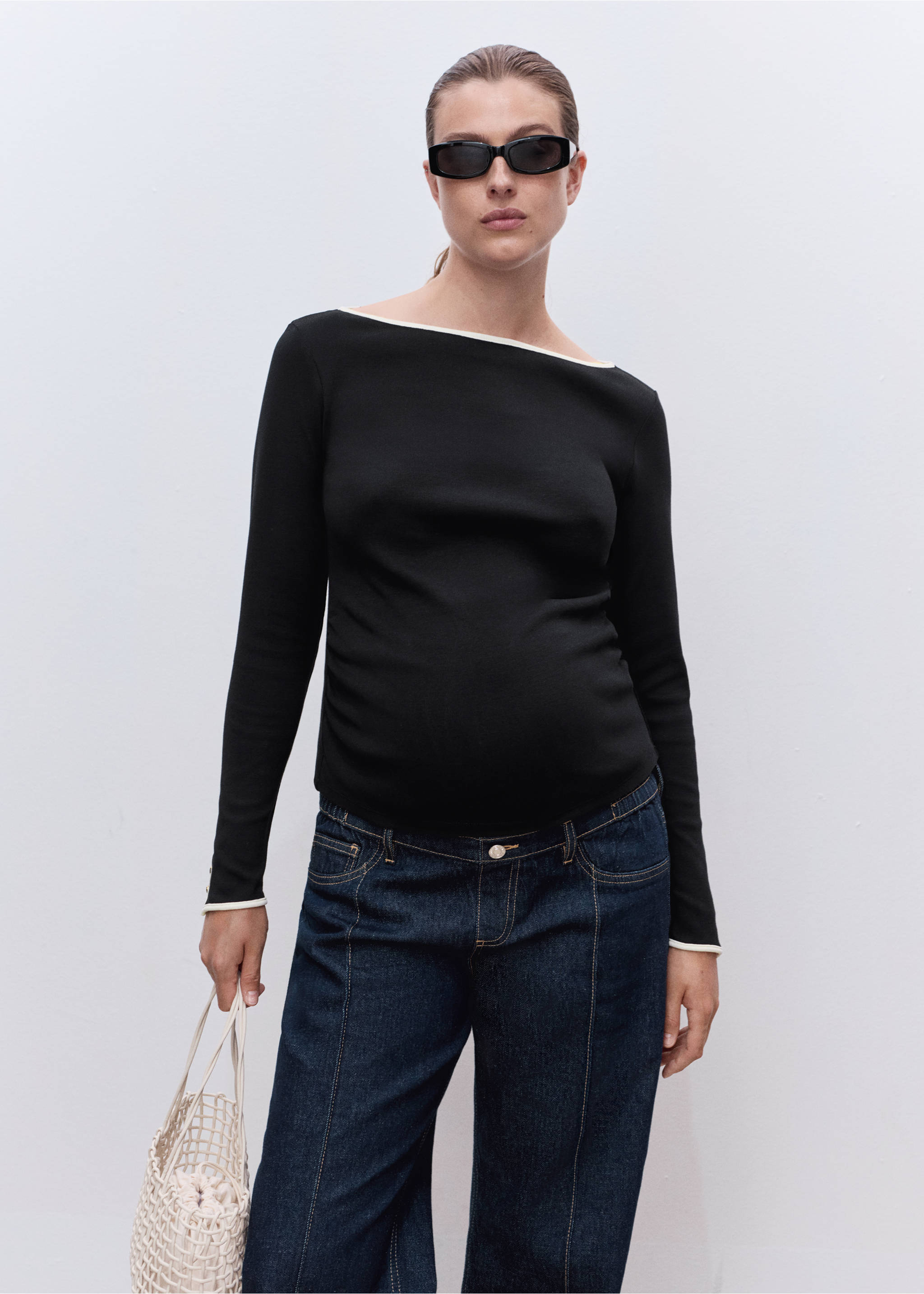 Cotton maternity t-shirt with buttoned cuffs - Medium plane, Black. Ref: 17034087-00.