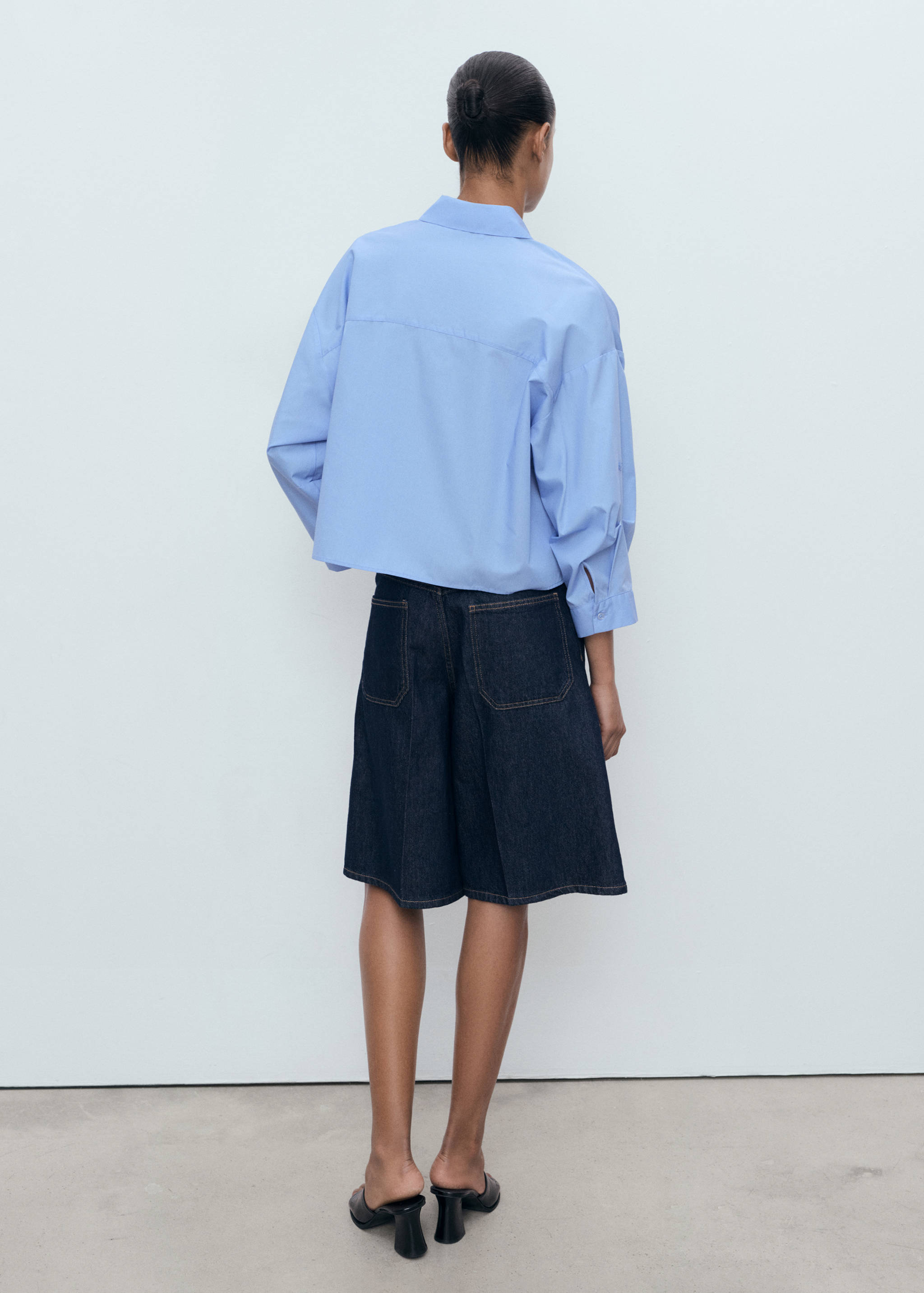 Pocket oversize shirt - Reverse of the article
