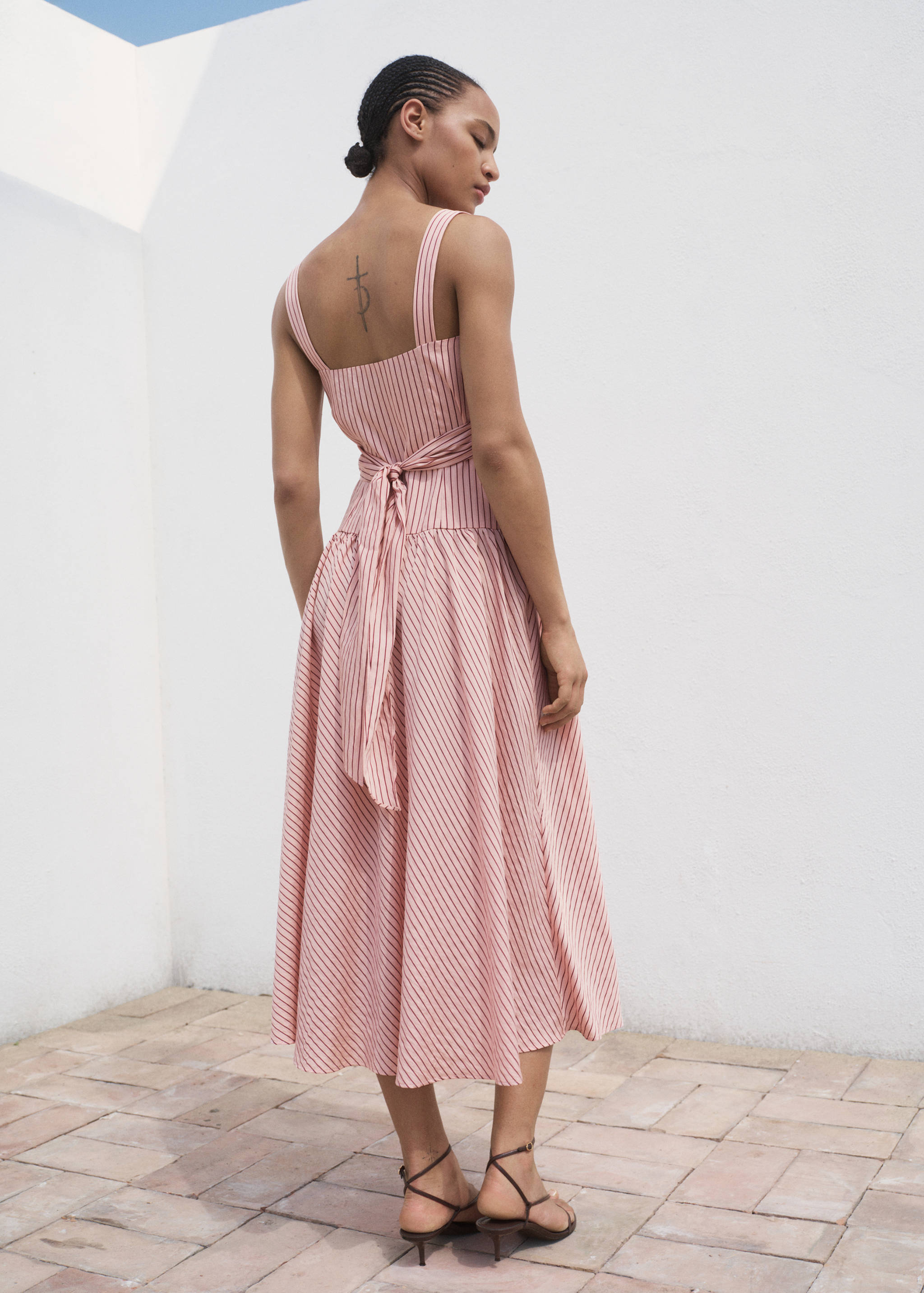 Striped wrap dress - Reverse of the article