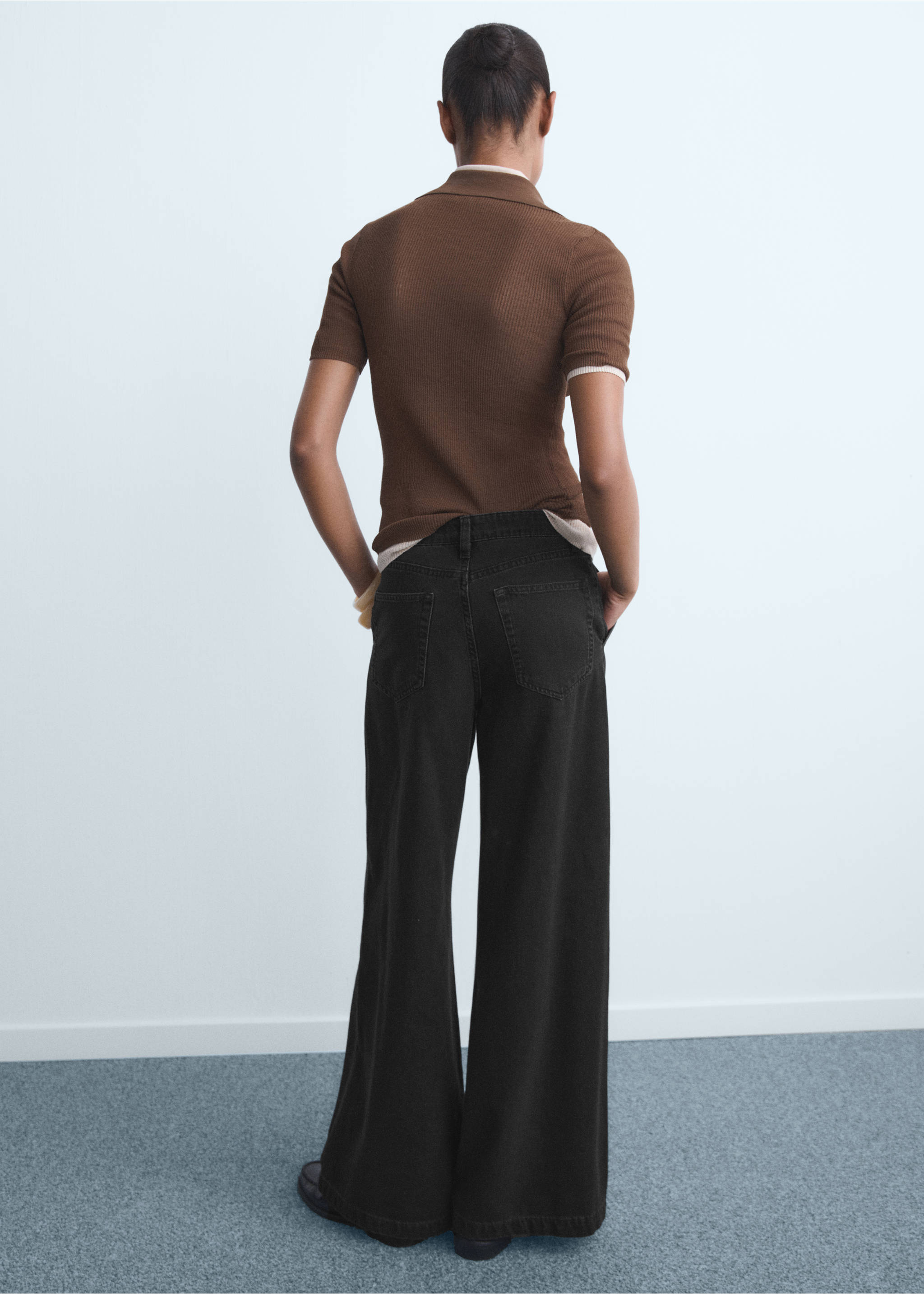 Широкие джинсы wide leg с защипами - Обратная сторона изделия, Черный деним. Ref: 17034095-00.
