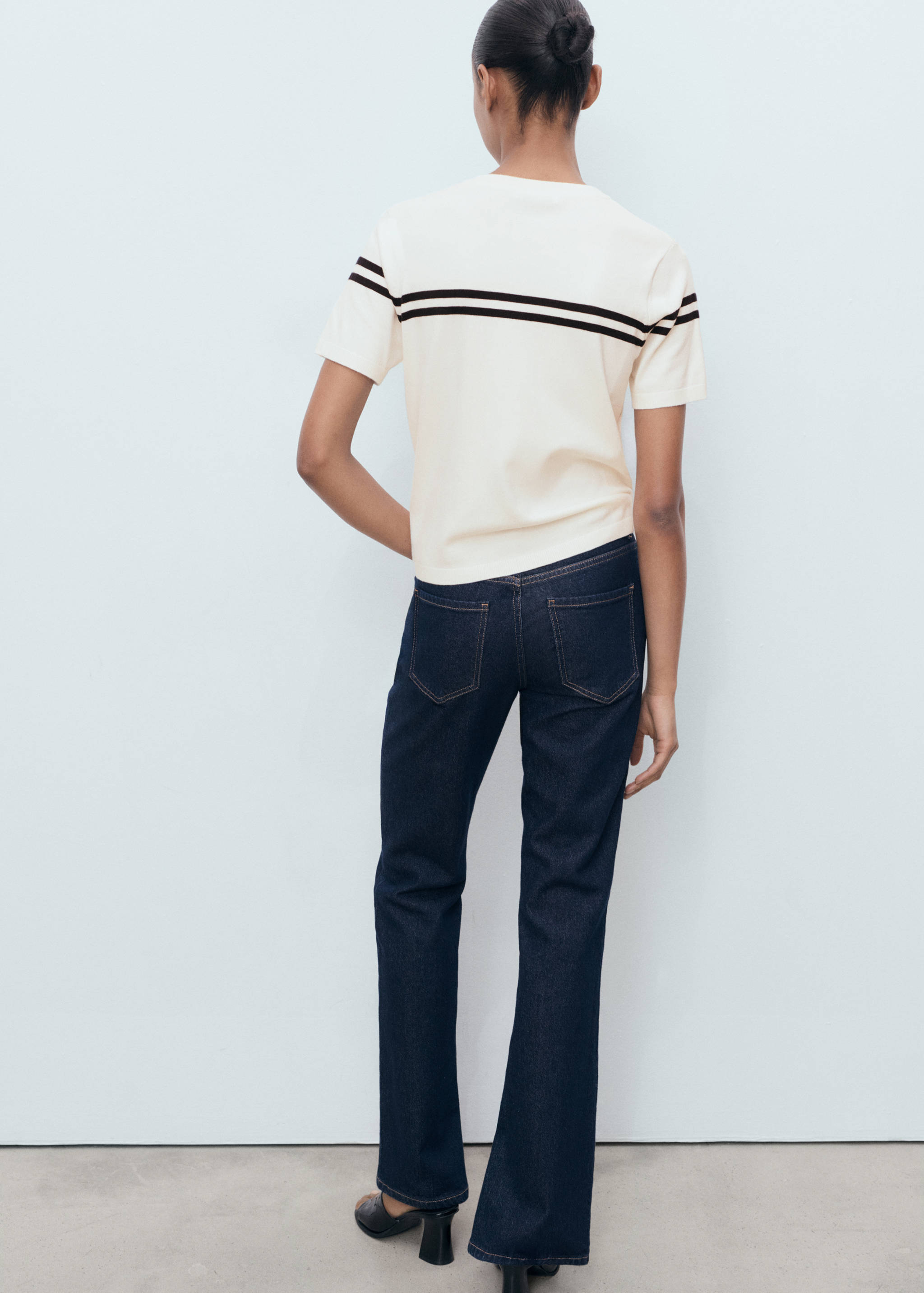 Pull-over rayures manches courtes - Verso de l’article