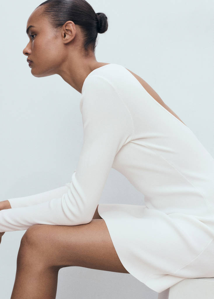 Open-back knitted dress — Off White