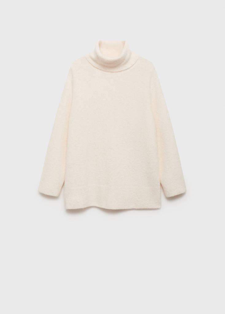 Turtleneck knit sweater — Ivory White