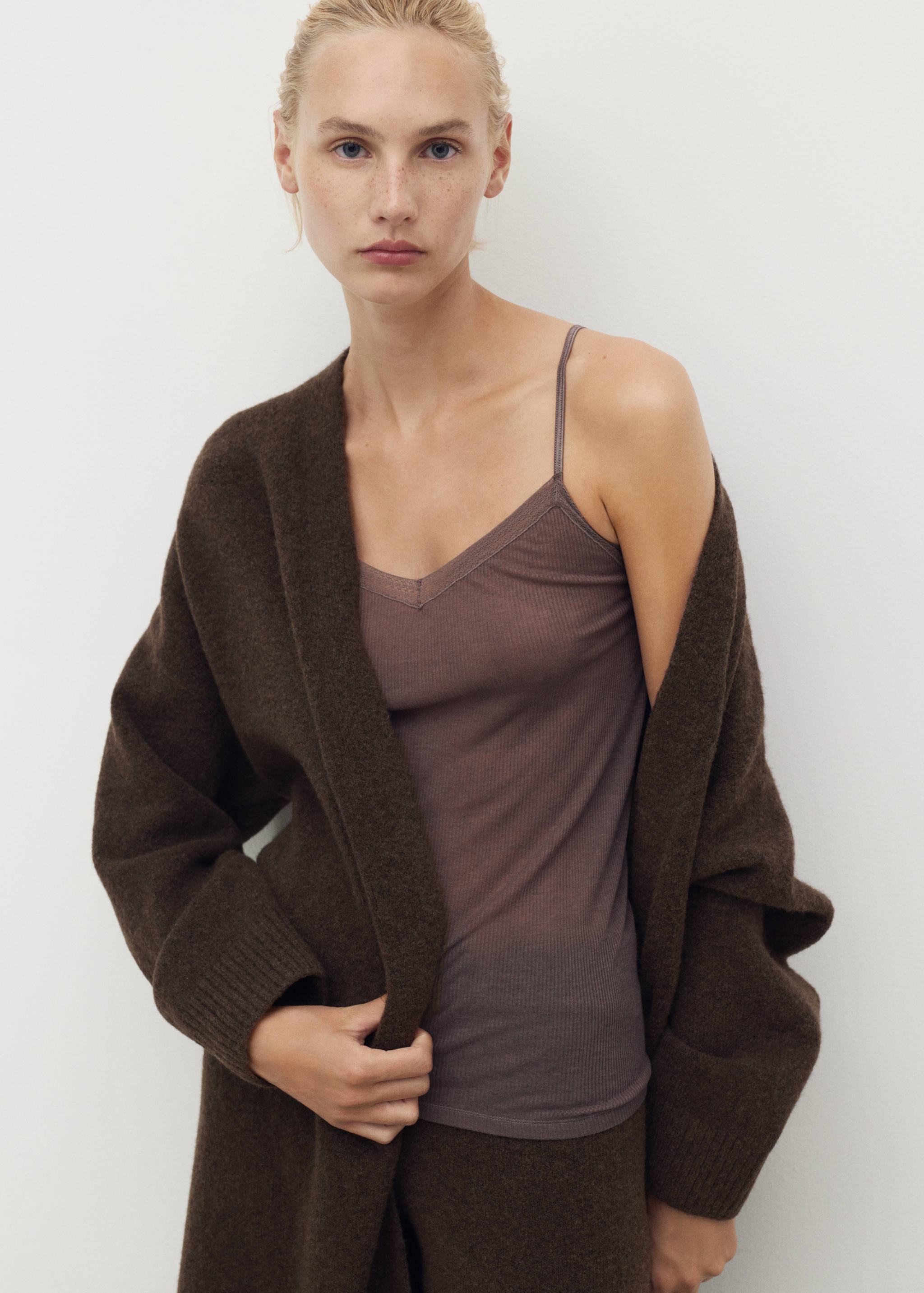 Long knit cardigan - Details of the article 2