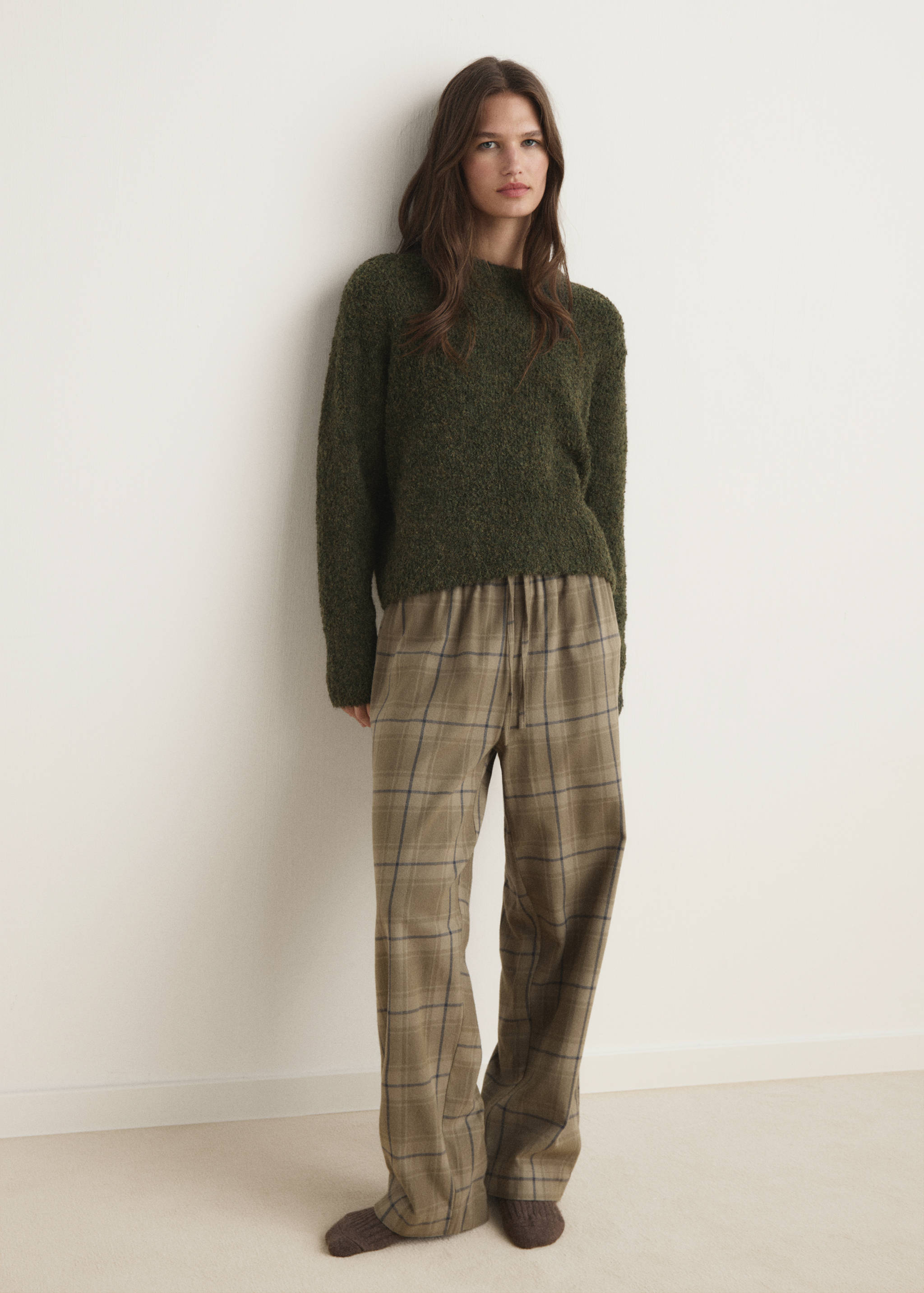 Джемпер букле с круглой горловиной - Общий план