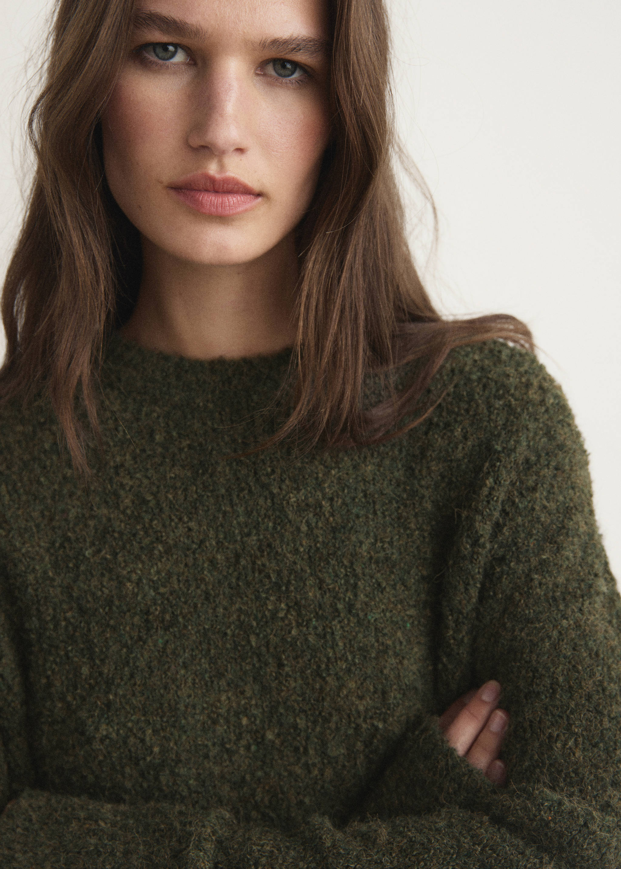 Джемпер букле с круглой горловиной - Деталь изделия 1