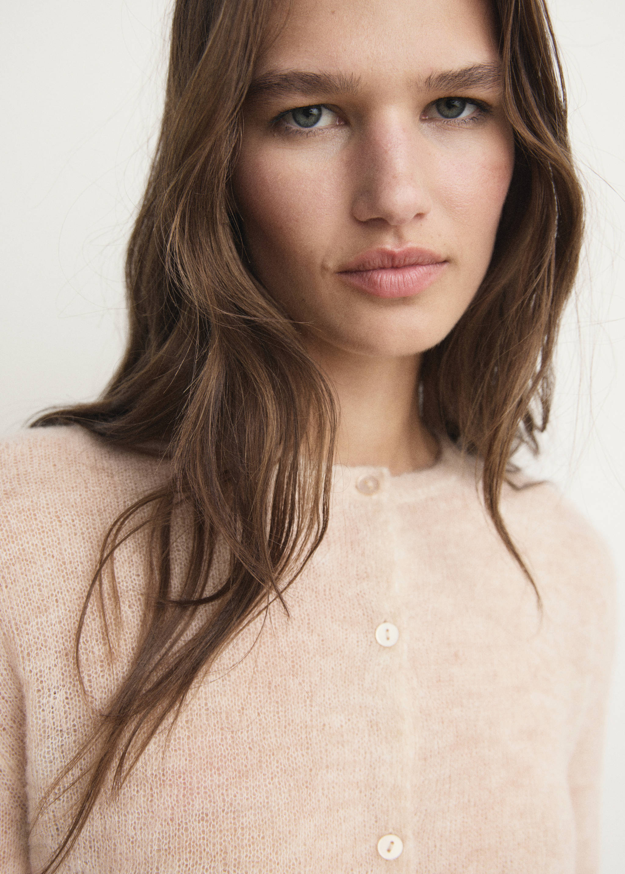 Short wool cardigan - Details of the article 1