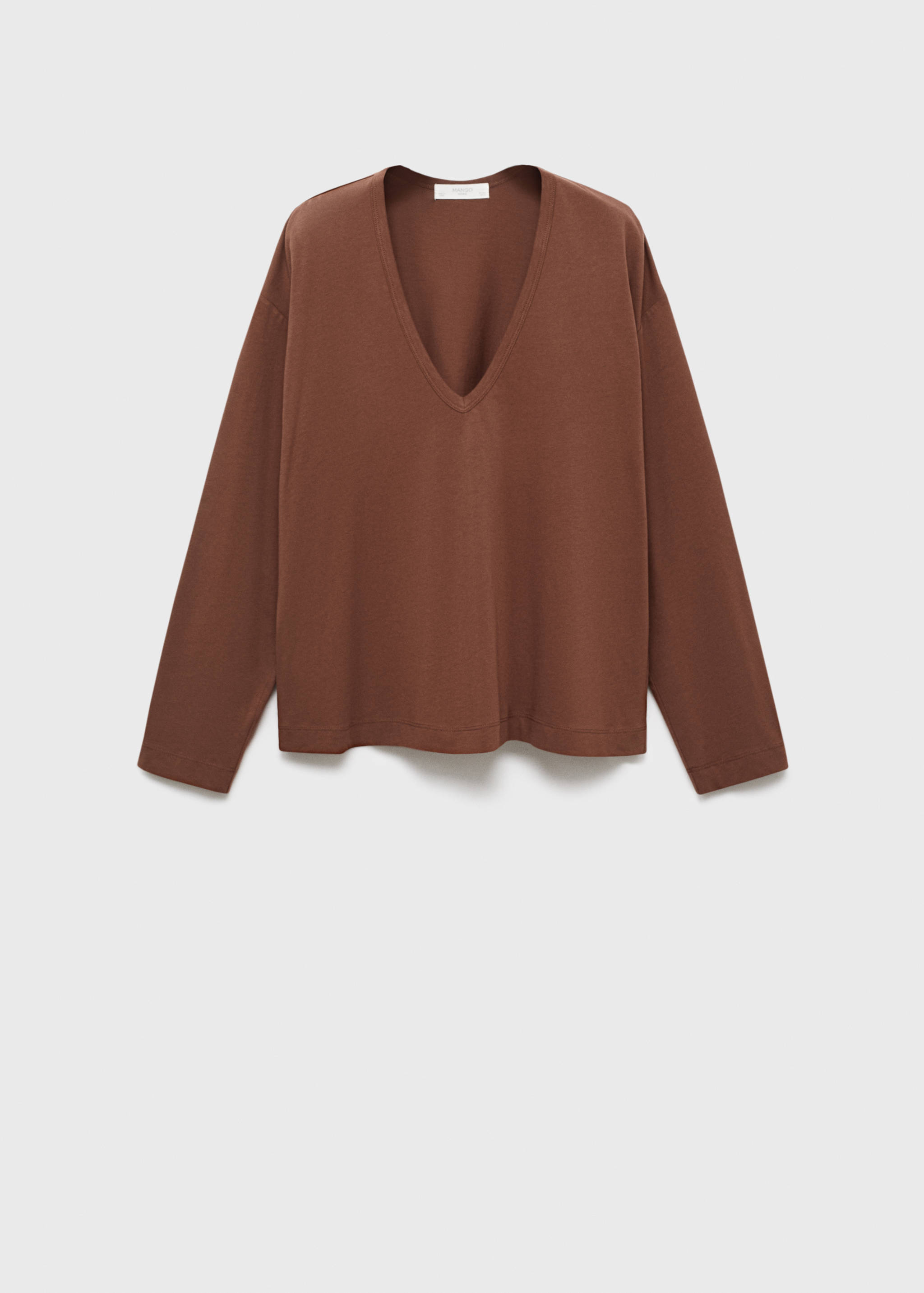 Brown pyjama t-shirt with a deep V-neck and long sleeves.