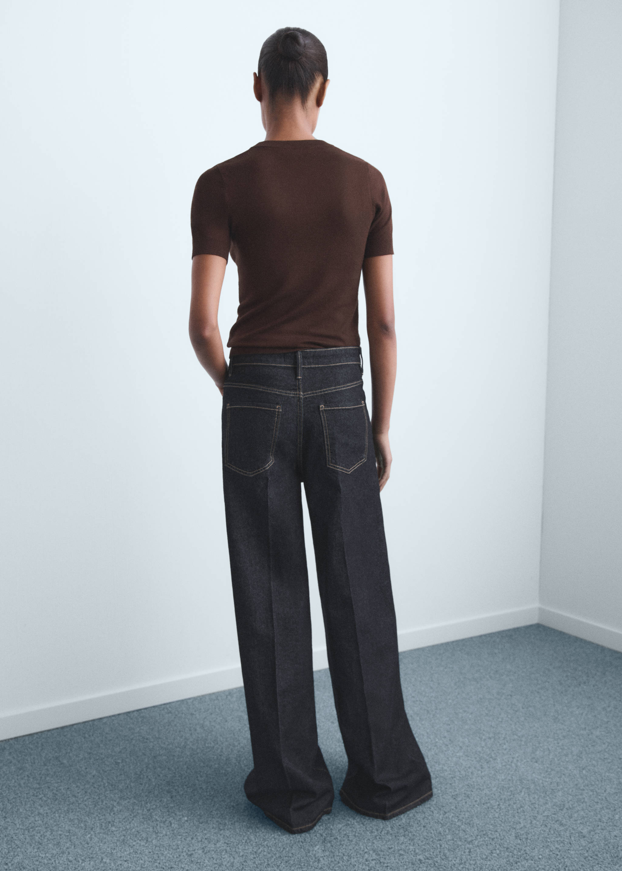 Calças de ganga wide leg com cintura alta - Verso do artigo