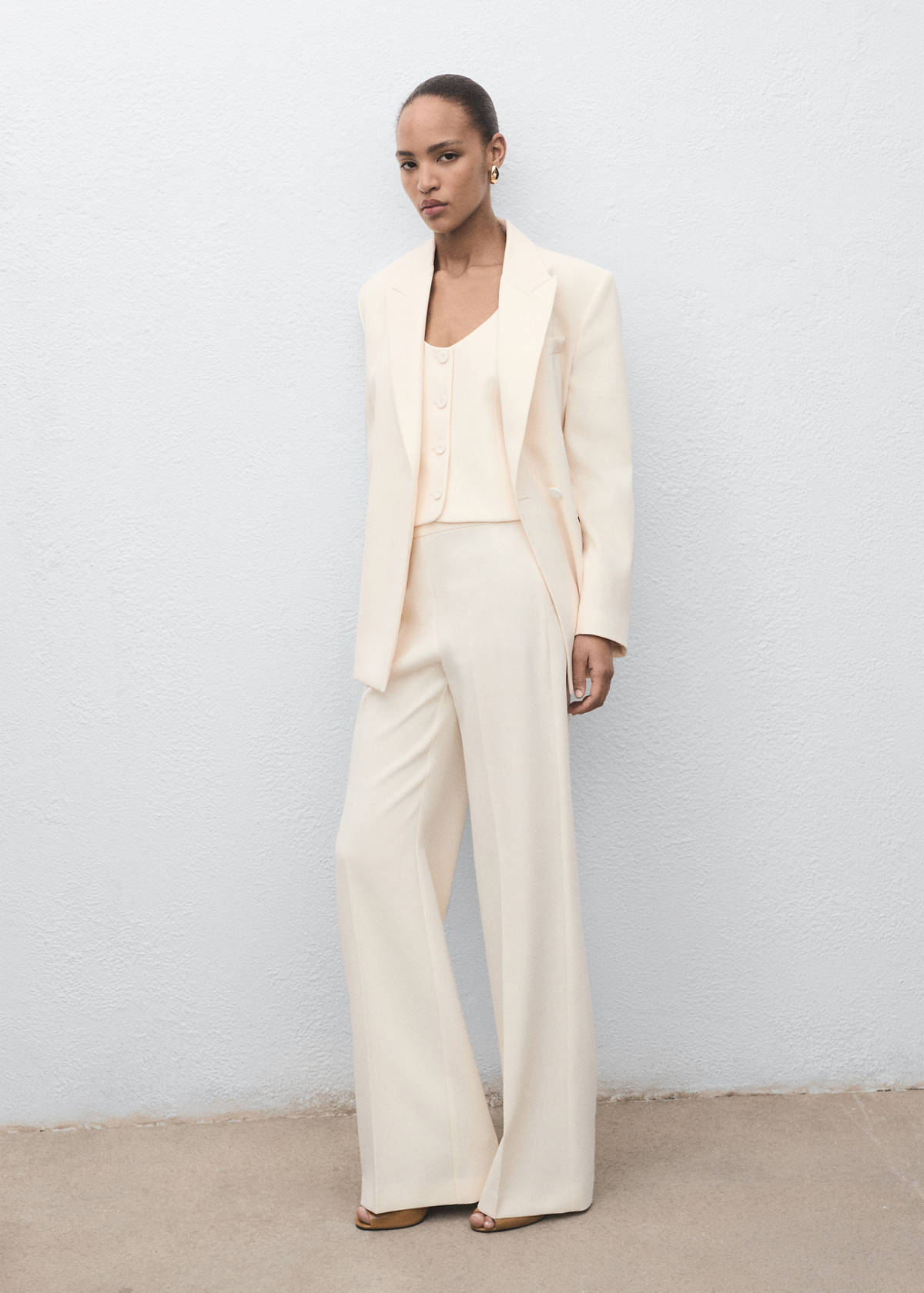 Suit waistcoat with buttons — Vanilla