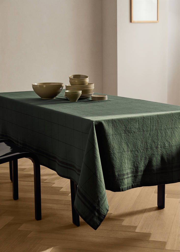 MANGO HOME - Nappe 100 % coton surteint à carreaux pour 2 à 4 convives kaki - 150x150cm