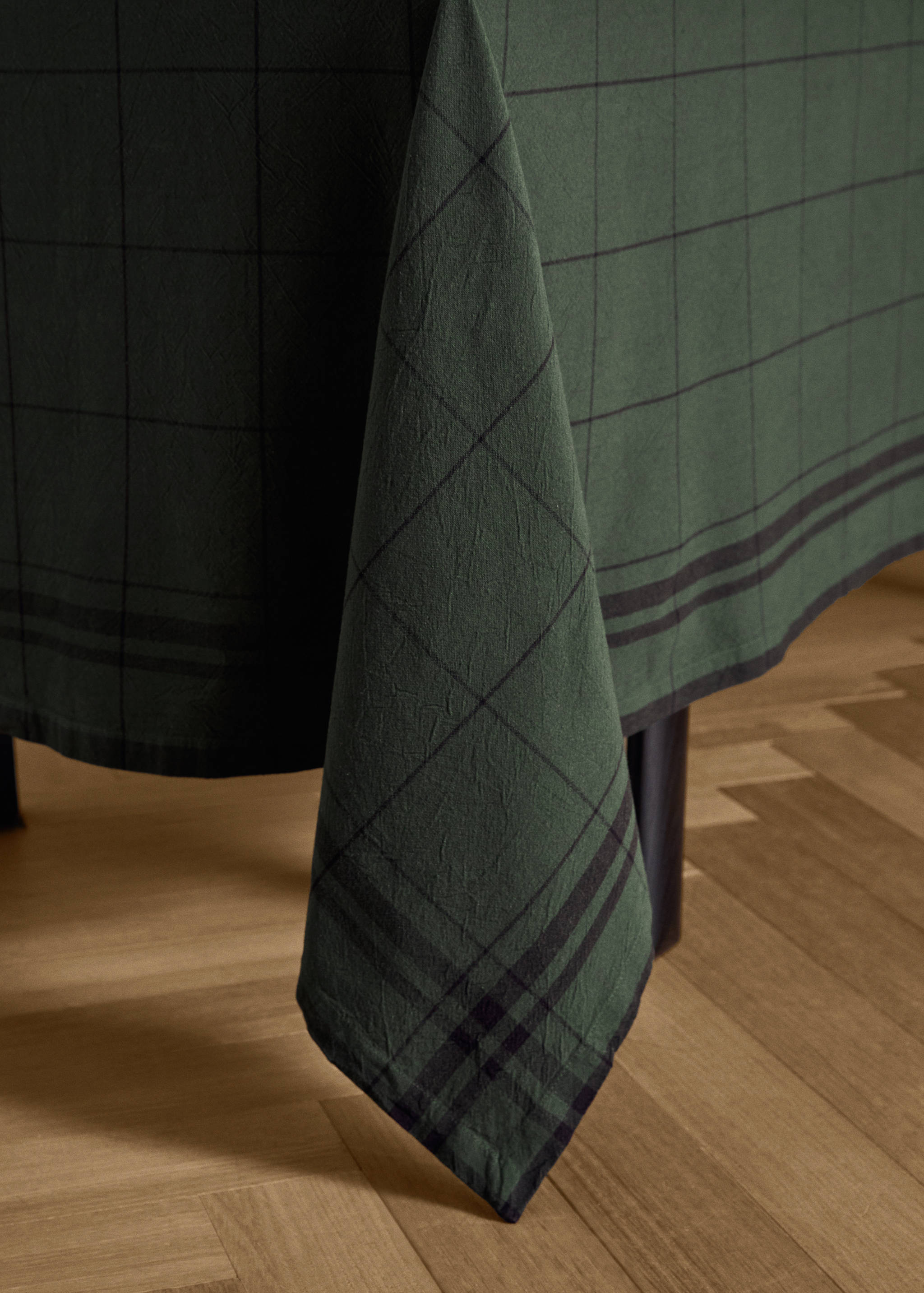 Obrus bawełniany overdyed w kratkę dla 6 do 8 osób - Szczegóły artykułu 8