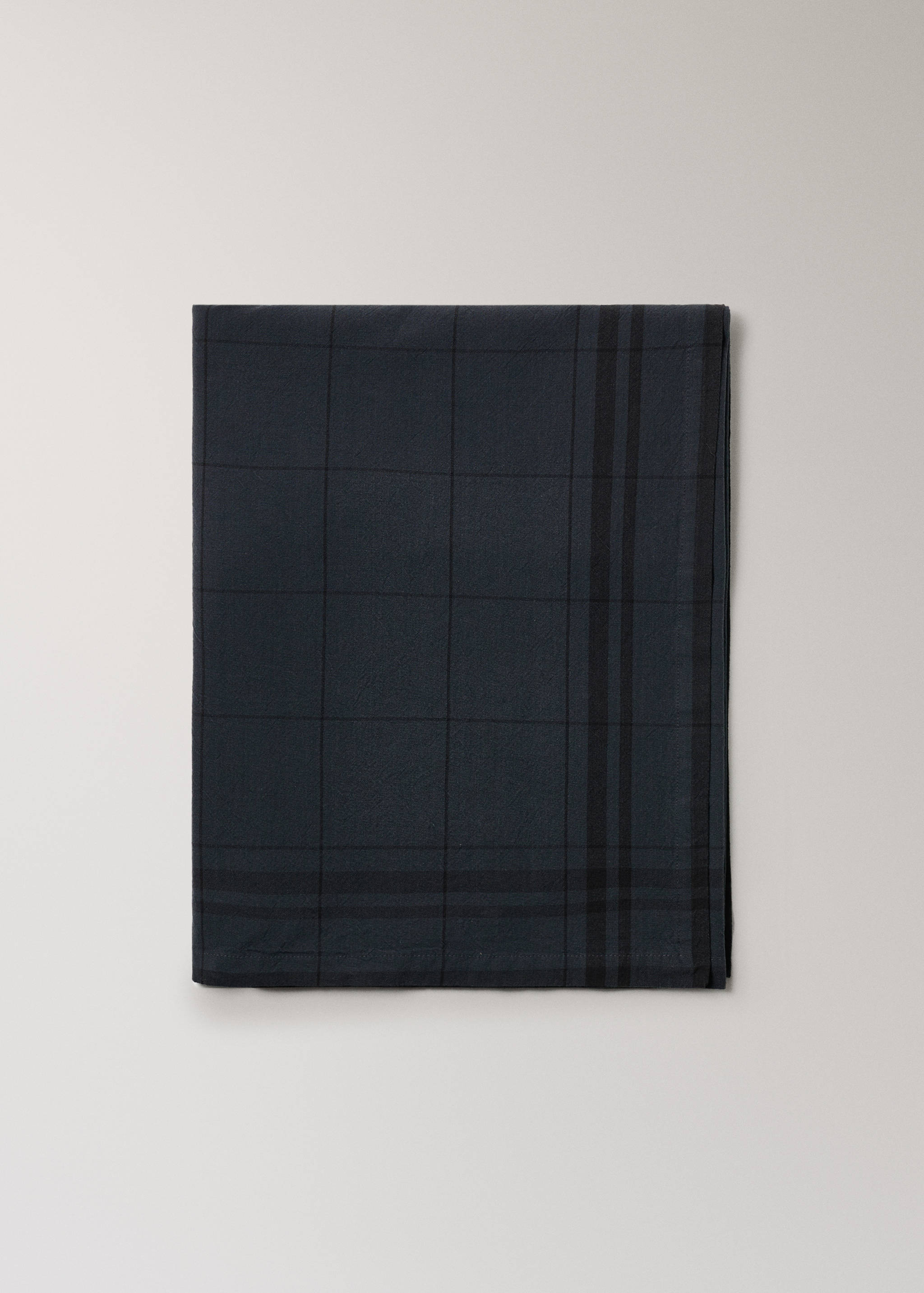 Overdyed cotton check tablecloth for 6 to 8 diners - Article without model