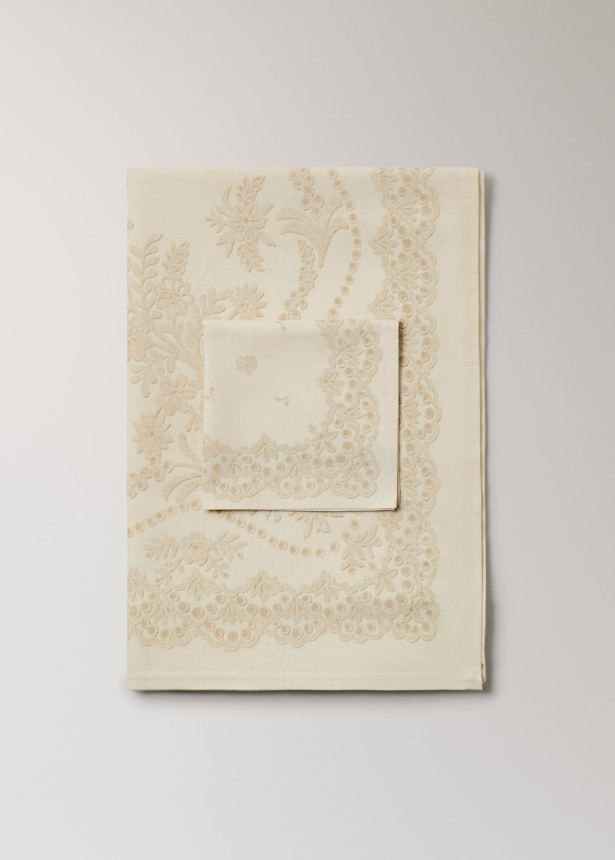 Bordsduk bomull och lin med blommönster för 8 till 10 gäster - Artikel utan modell