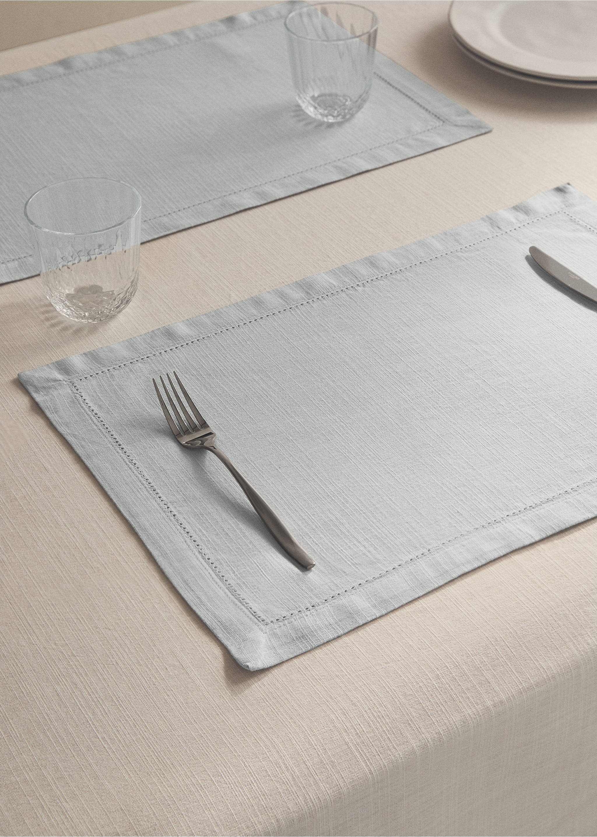 Cotton placemat with hemstitch - General plane, Grey. Ref: 17034135-00.
