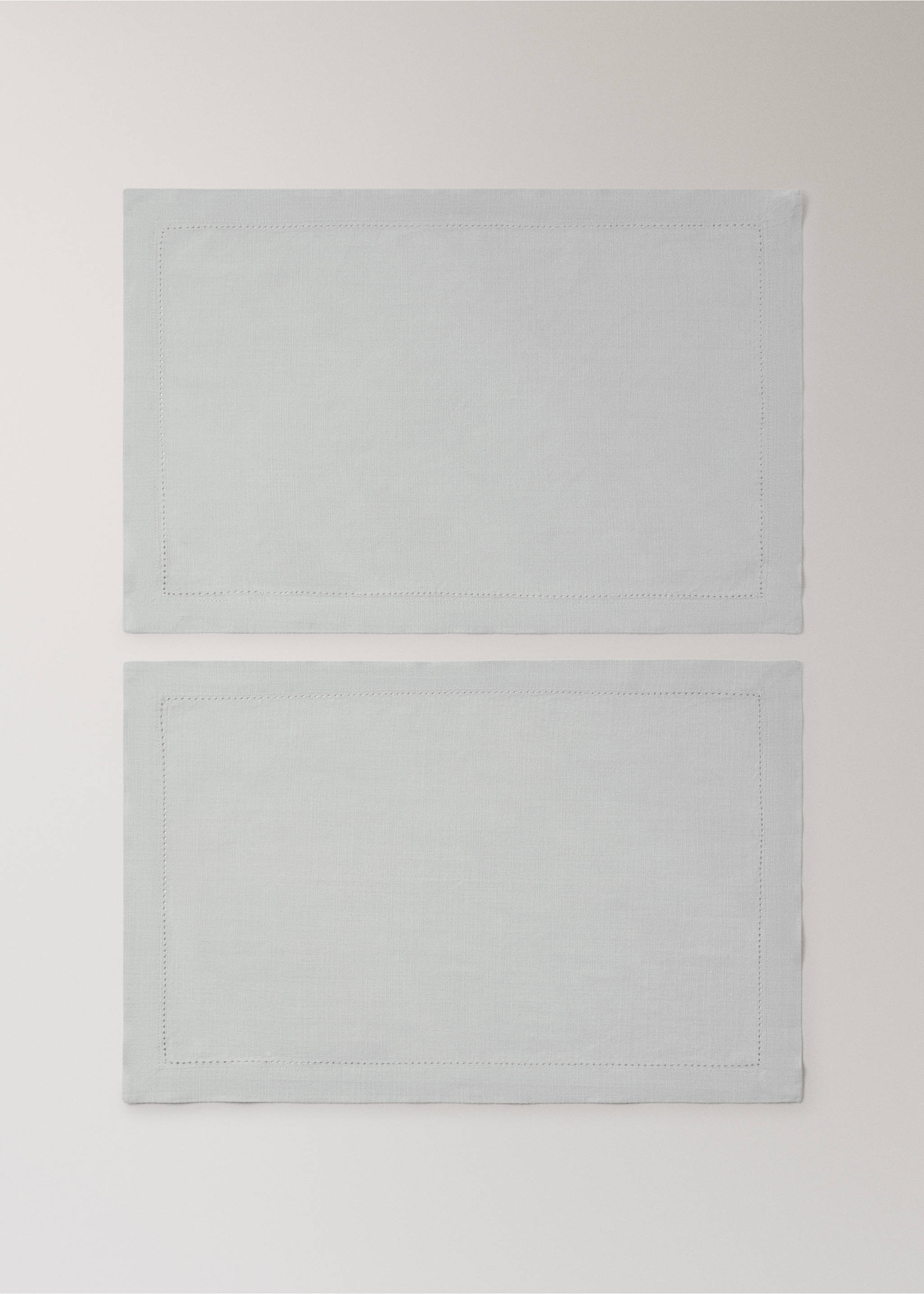 Cotton placemat with hemstitch - Article without model, Grey. Ref: 17034135-00.