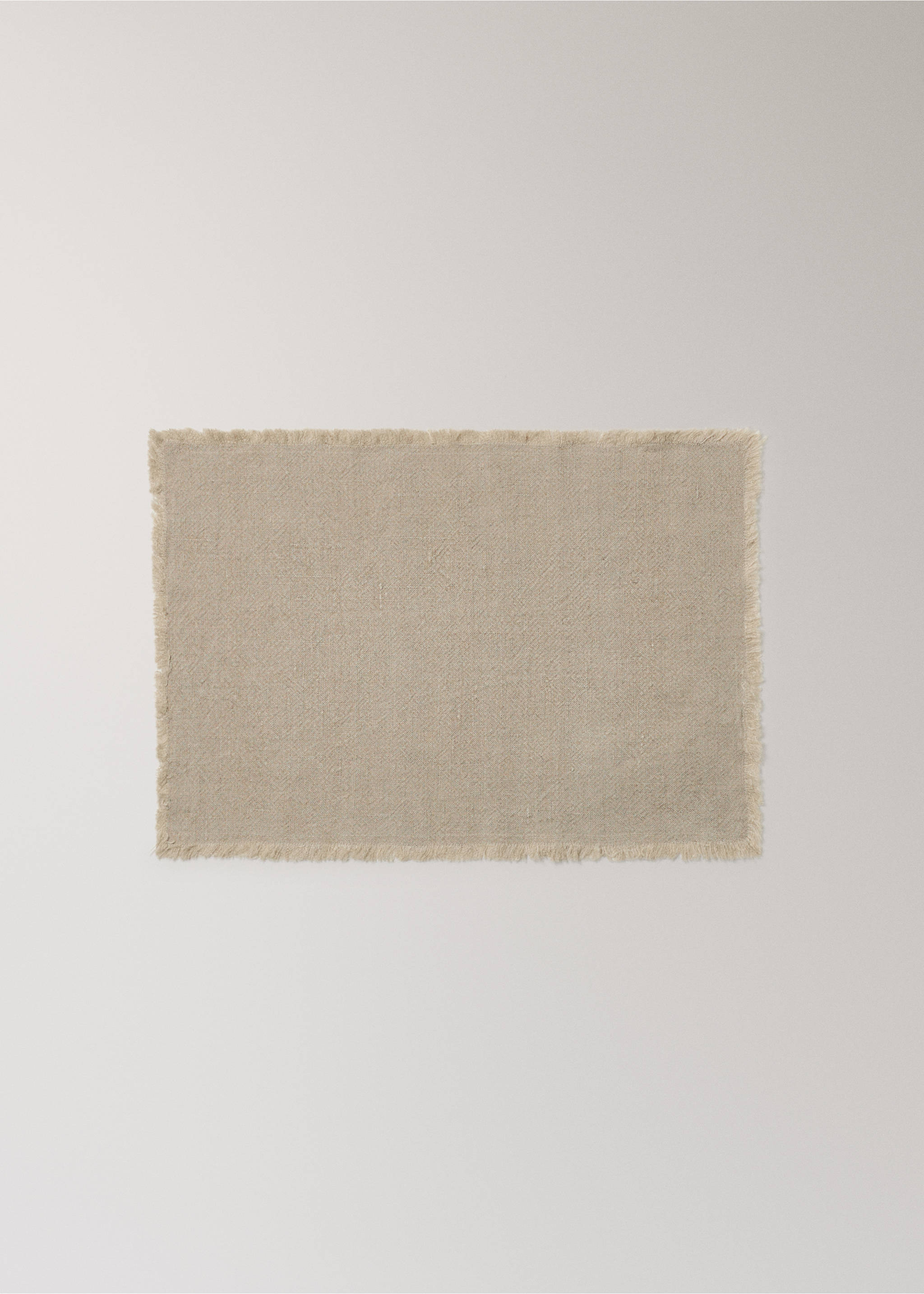 Bordbrikke i lin med frynser - Artikkel uten modell, Lyst/pastell brun. Ref: 17034138-00.