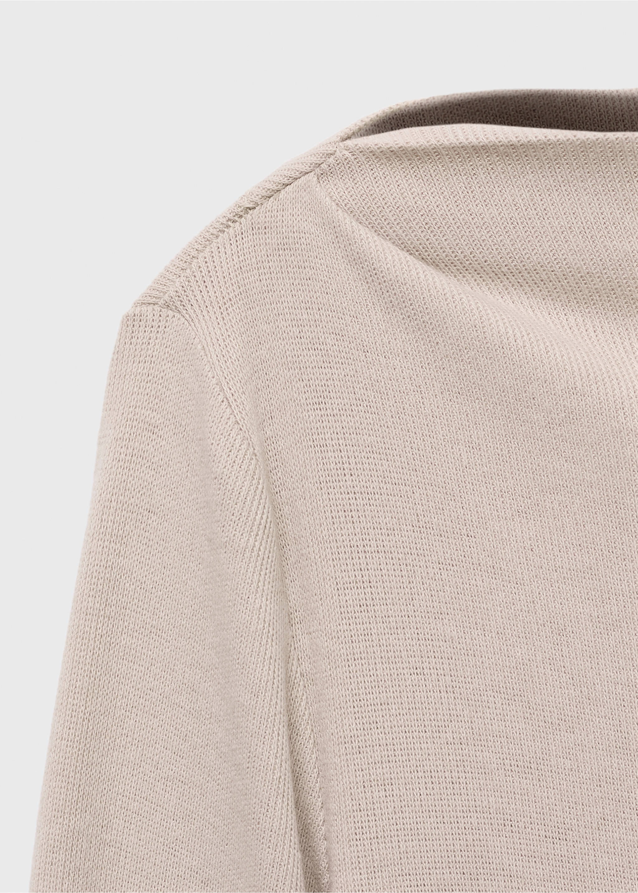 Long-sleeved boat-neck t-shirt - Details of the article 8, Sand. Ref: 17034142-00.