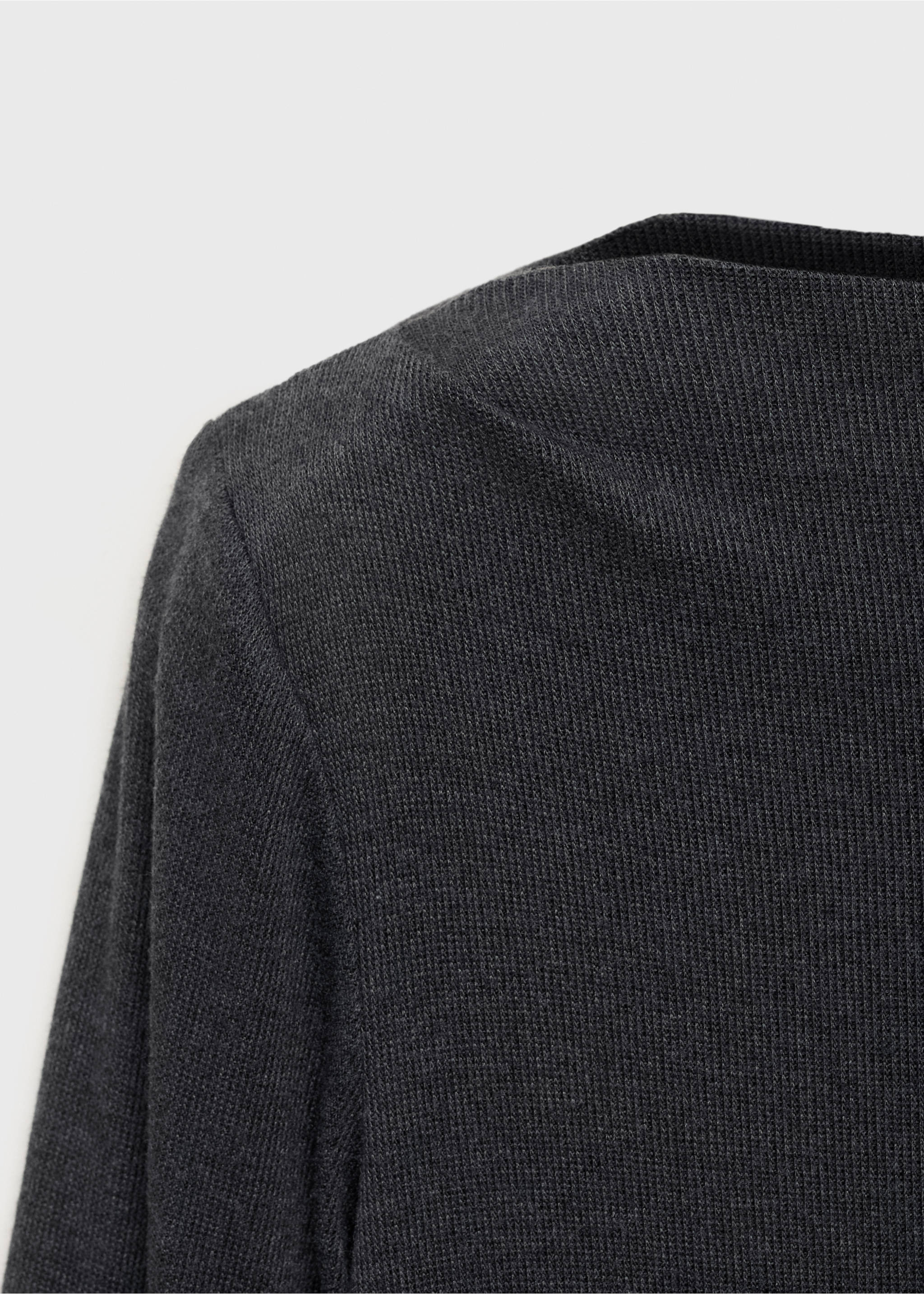 Long-sleeved boat-neck t-shirt - Details of the article 8, Charcoal. Ref: 17034142-00.