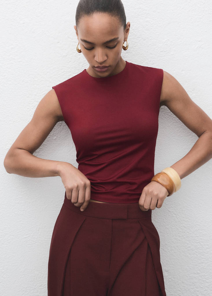 Fitted tank top — Burgundy