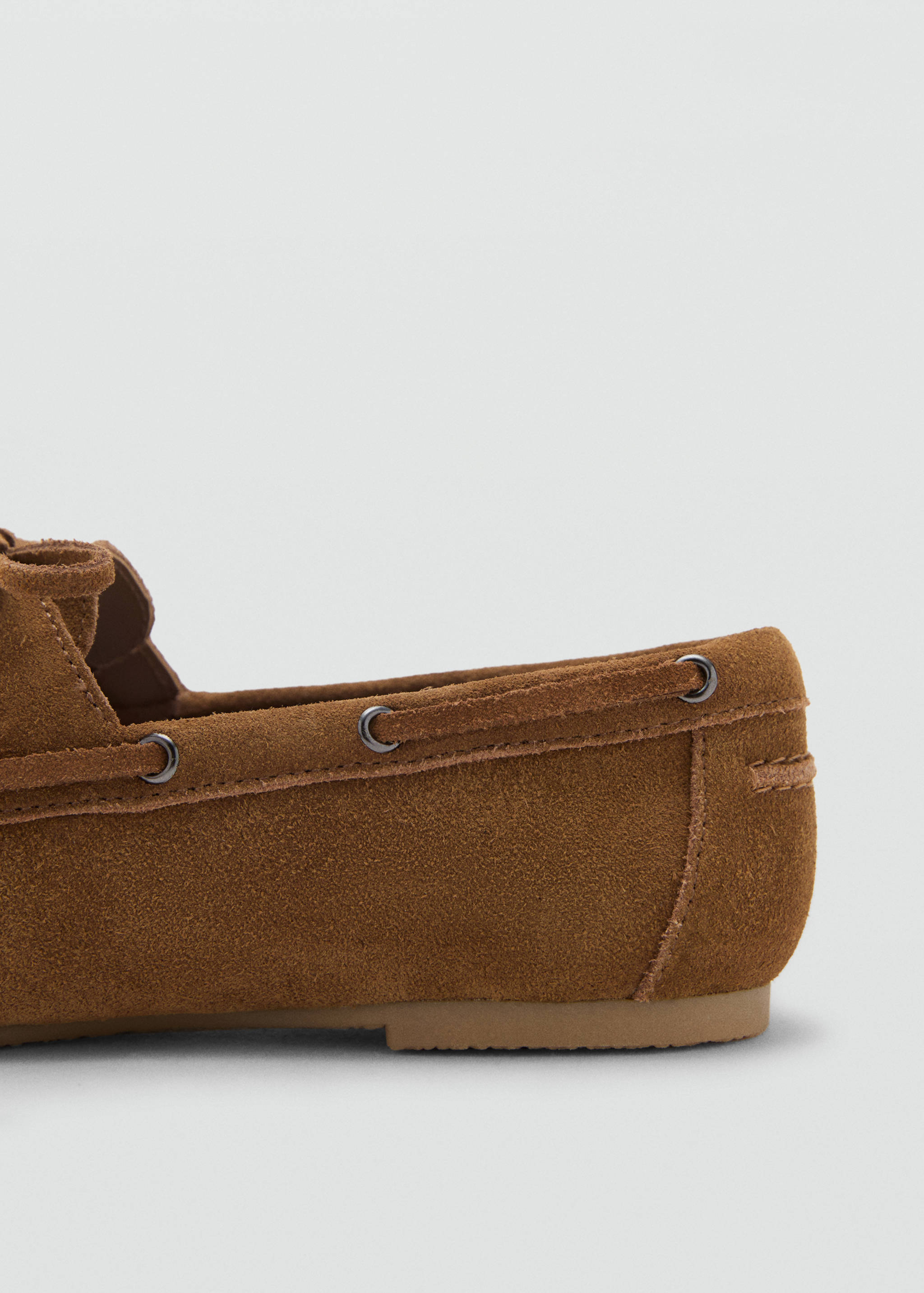 Suede nautical shoes - Details of the article 1