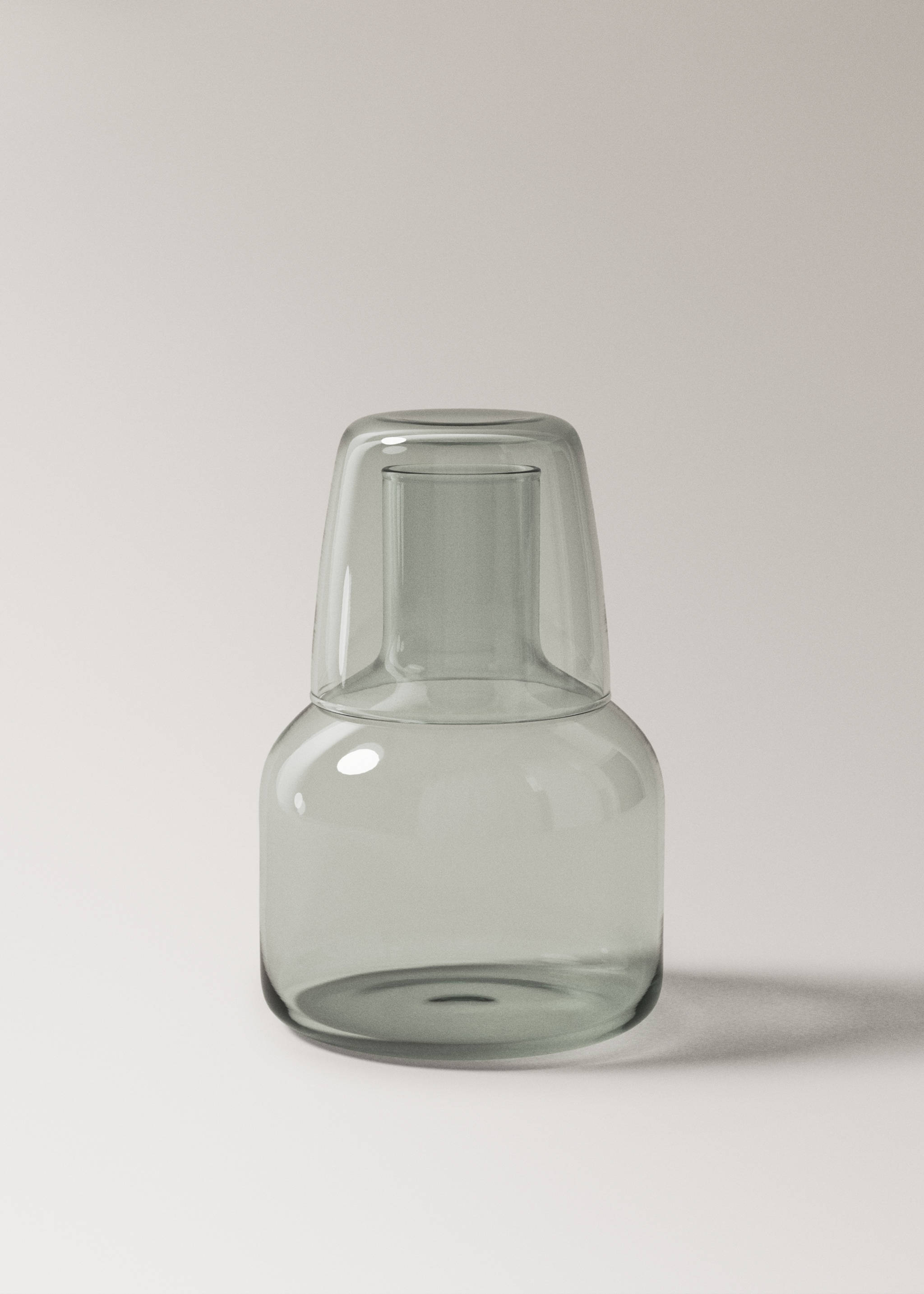 Vase i røykfarget borosilikatglass - Artikkel uten modell