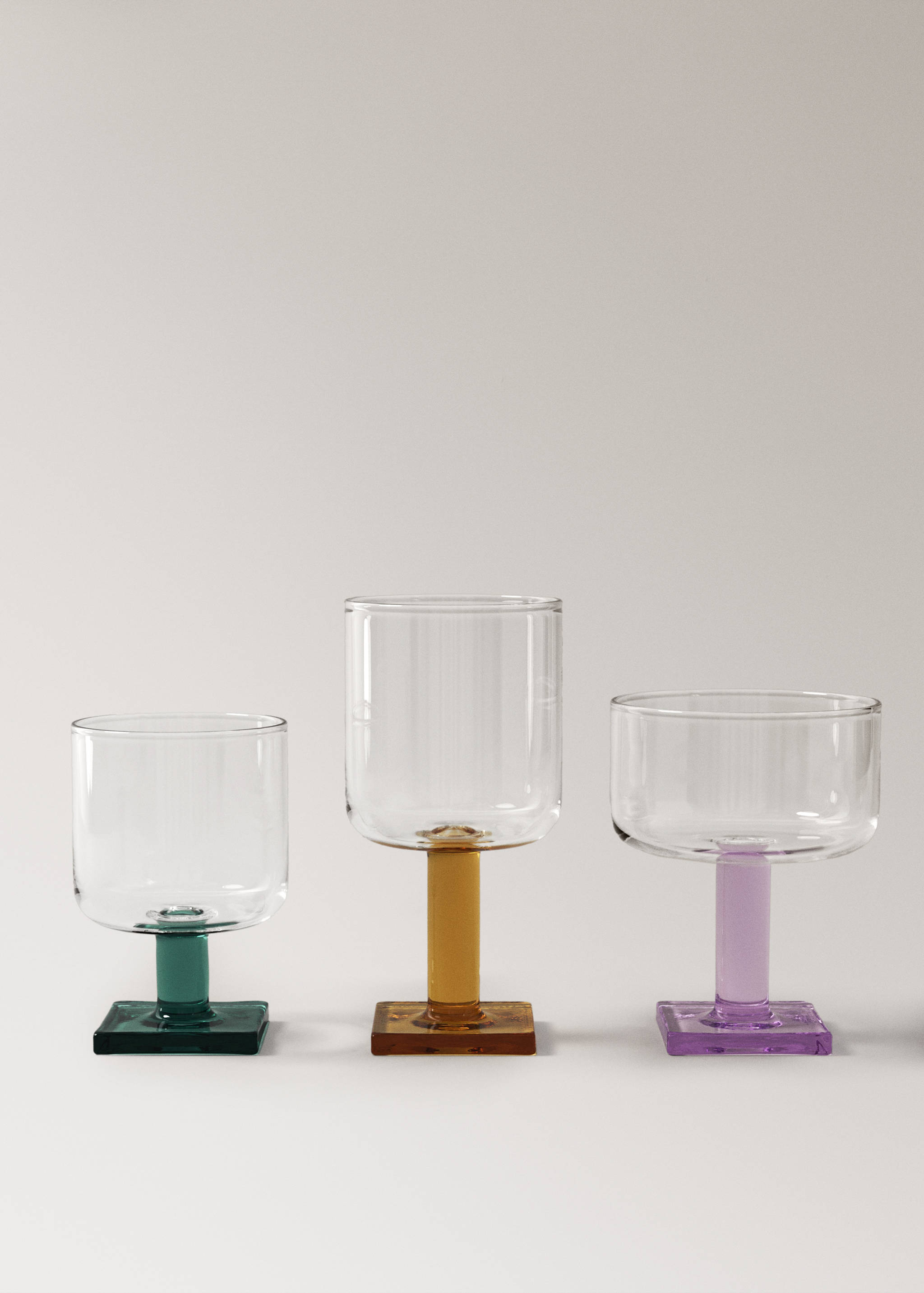 Two-tone borosilicate stem glass - Details of the article 3