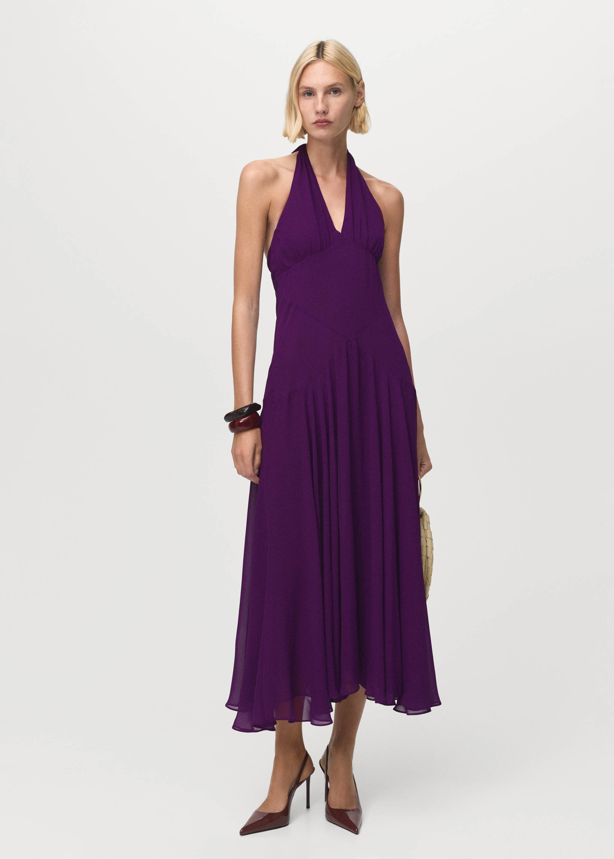 Halter-neck pleated dress - General plane