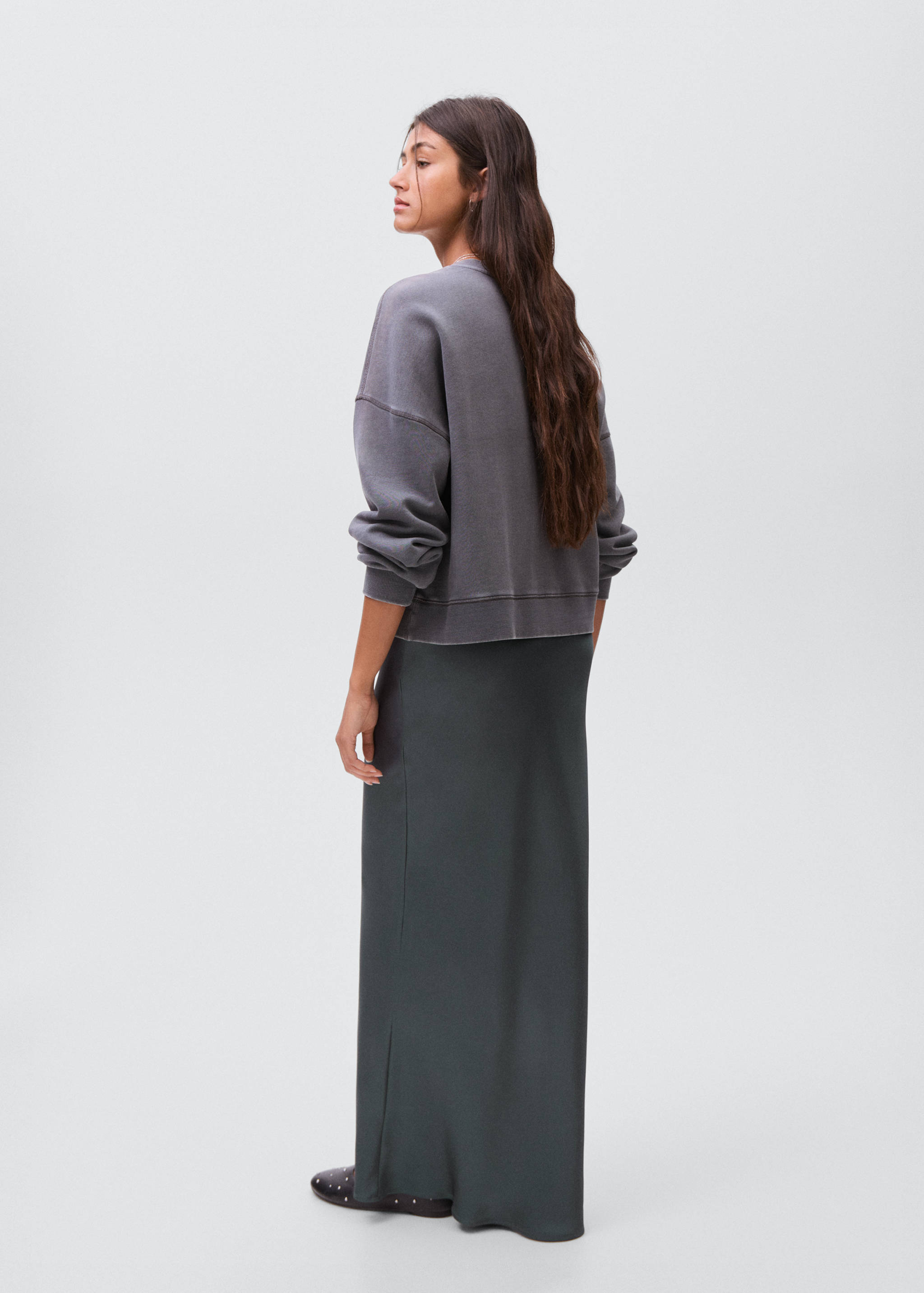 Satin long skirt - Reverse of the article