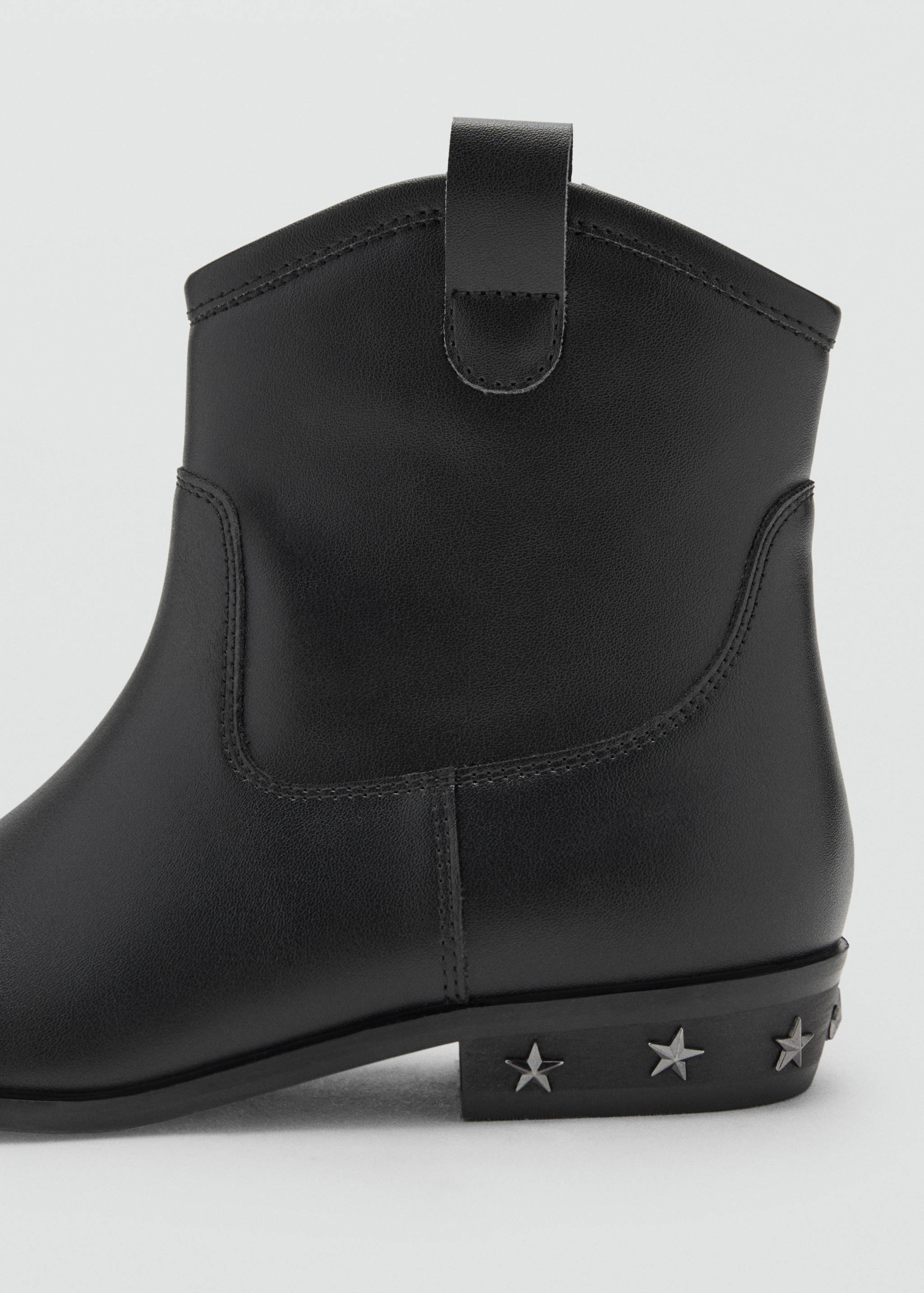 Botki z ćwiekami - Szczegóły artykułu 1